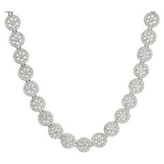 18 Karat White Gold Diamond Circle Cluster Necklace