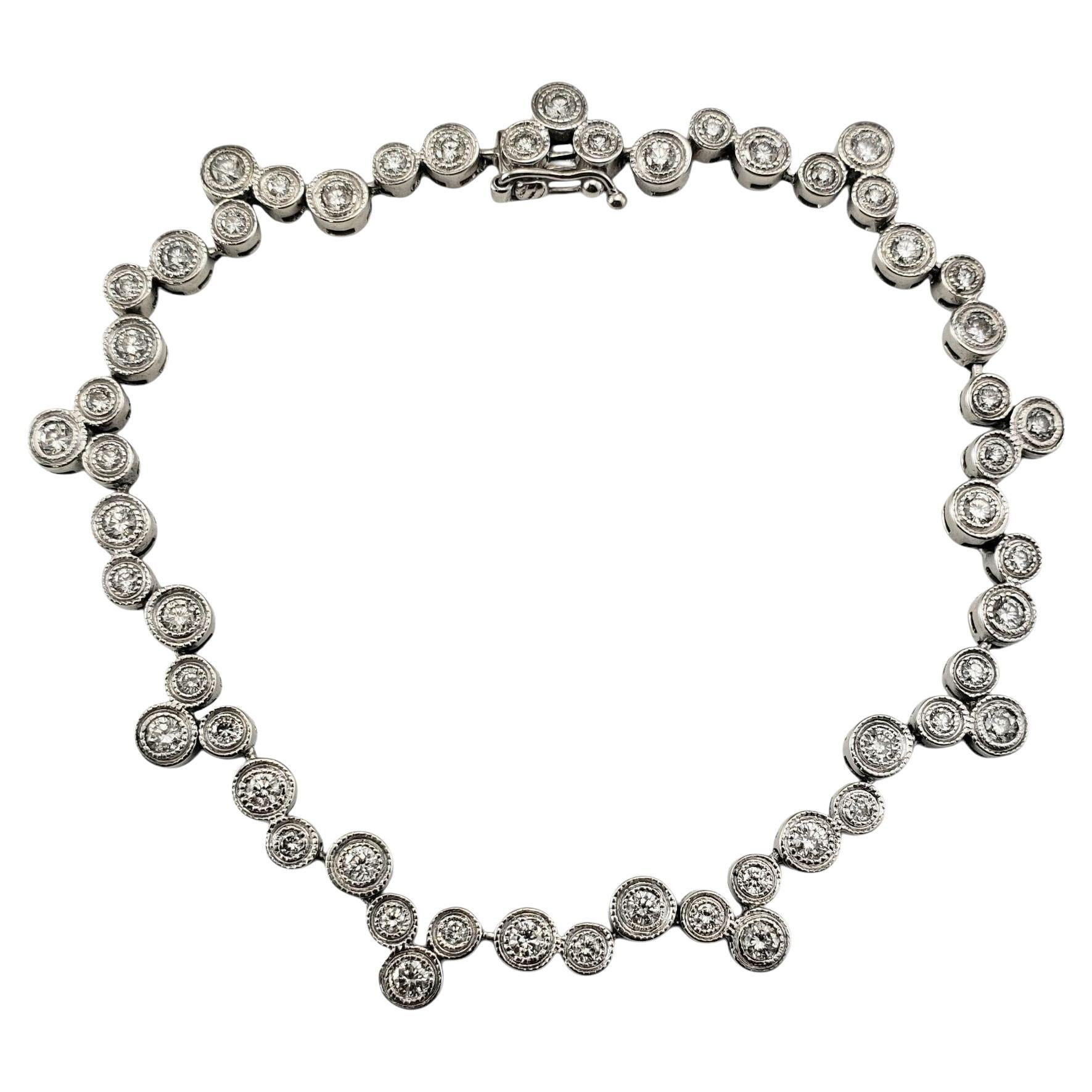 18 Karat White Gold Diamond Circle Design Tennis Bracelet #21794