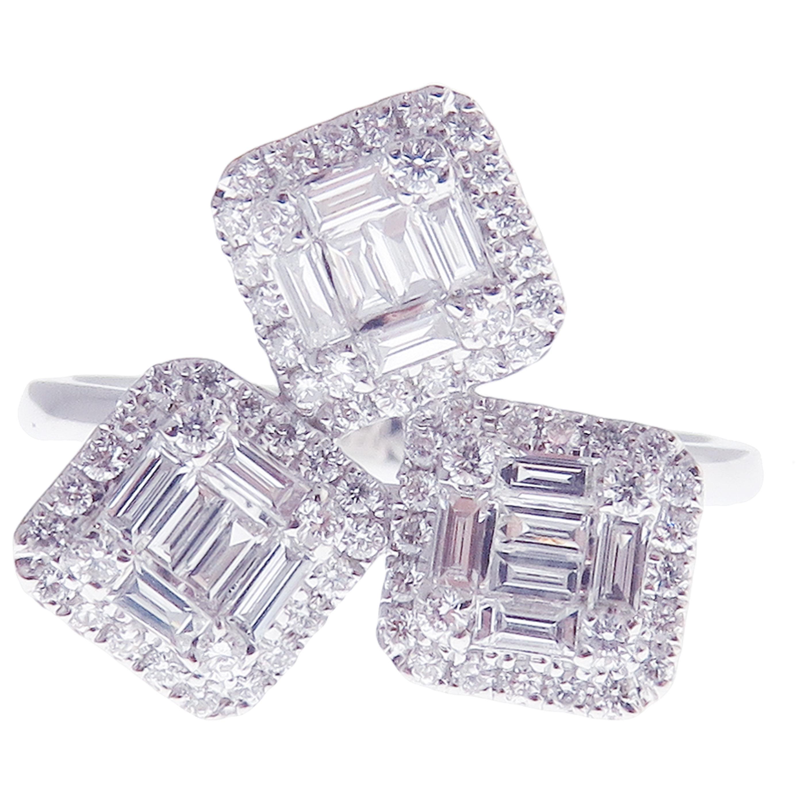 Women's or Men's 18 Karat White Gold Diamond Cluster Illusion Ring For Sale