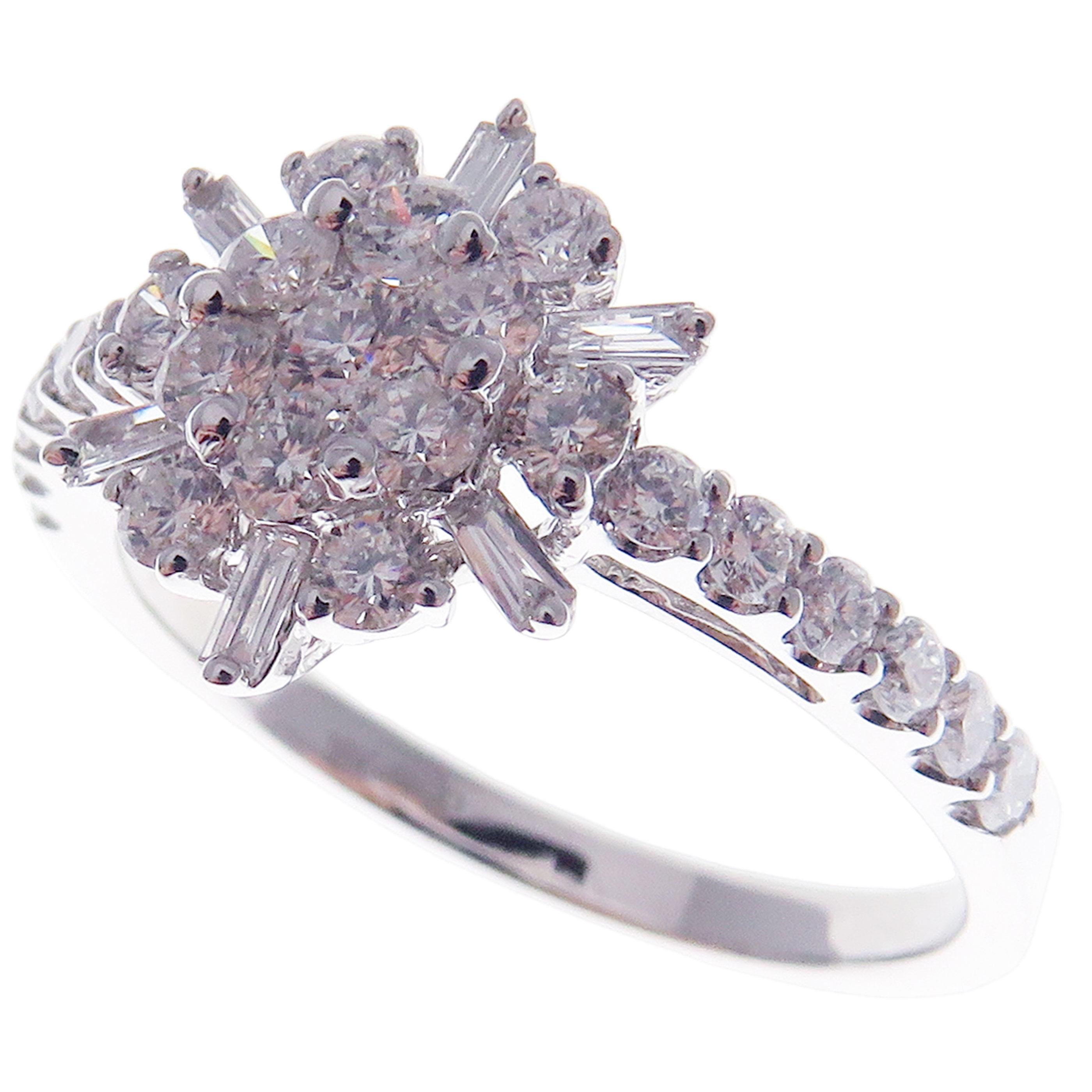 Round Cut 18 Karat White Gold Diamond Cluster Ring For Sale