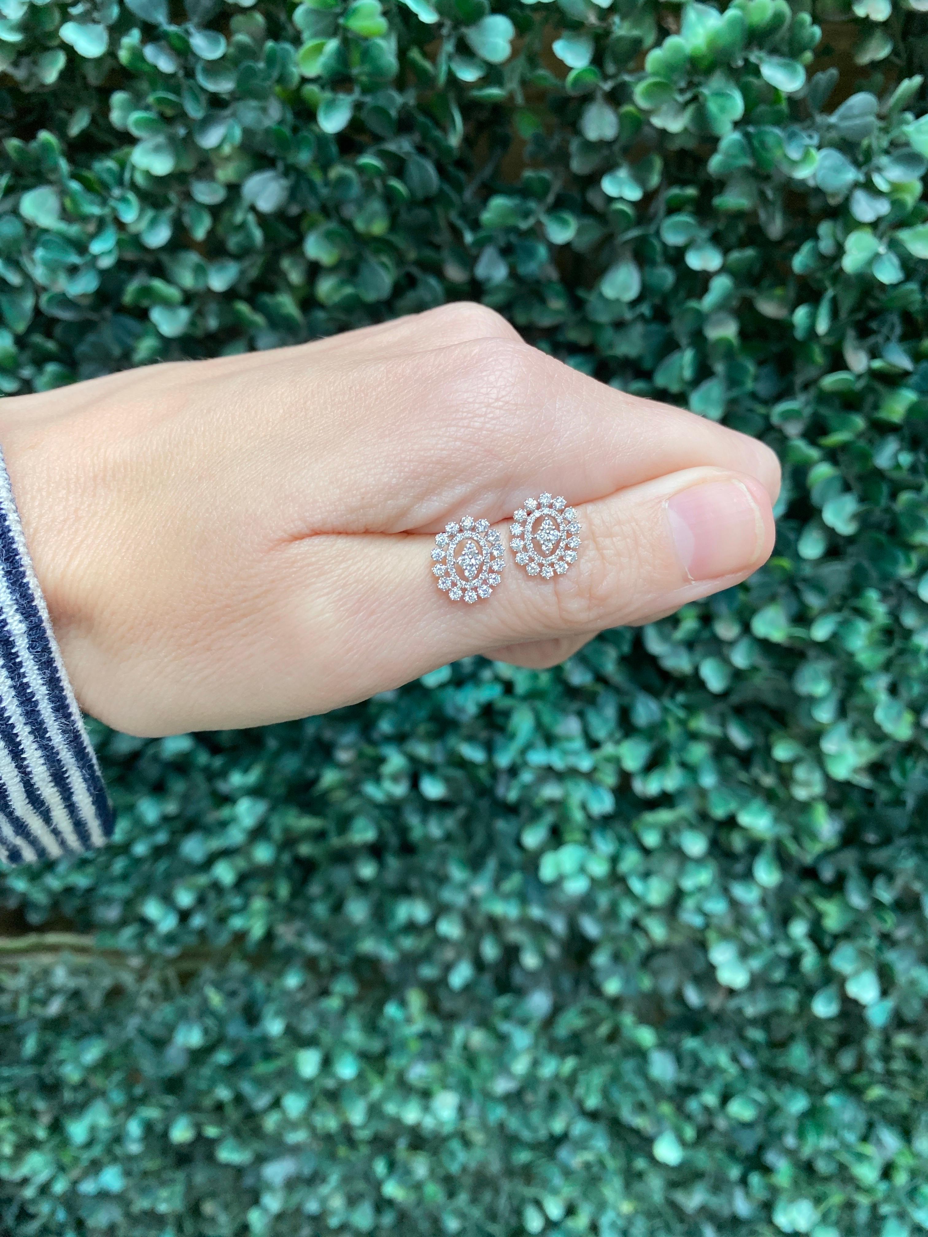 18 Karat Weißgold Diamant-Cluster-Ohrstecker 7