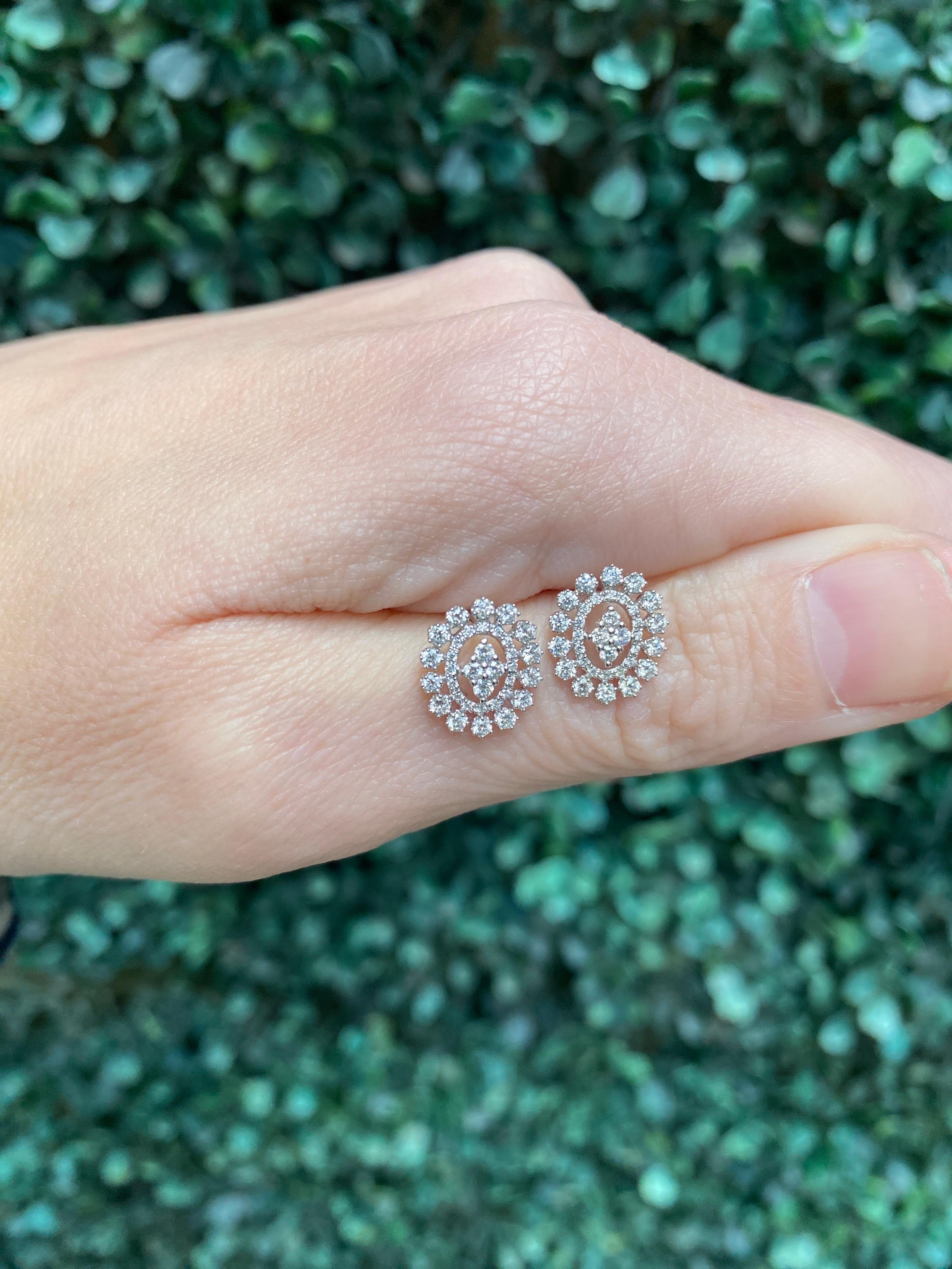 18 Karat Weißgold Diamant-Cluster-Ohrstecker 2