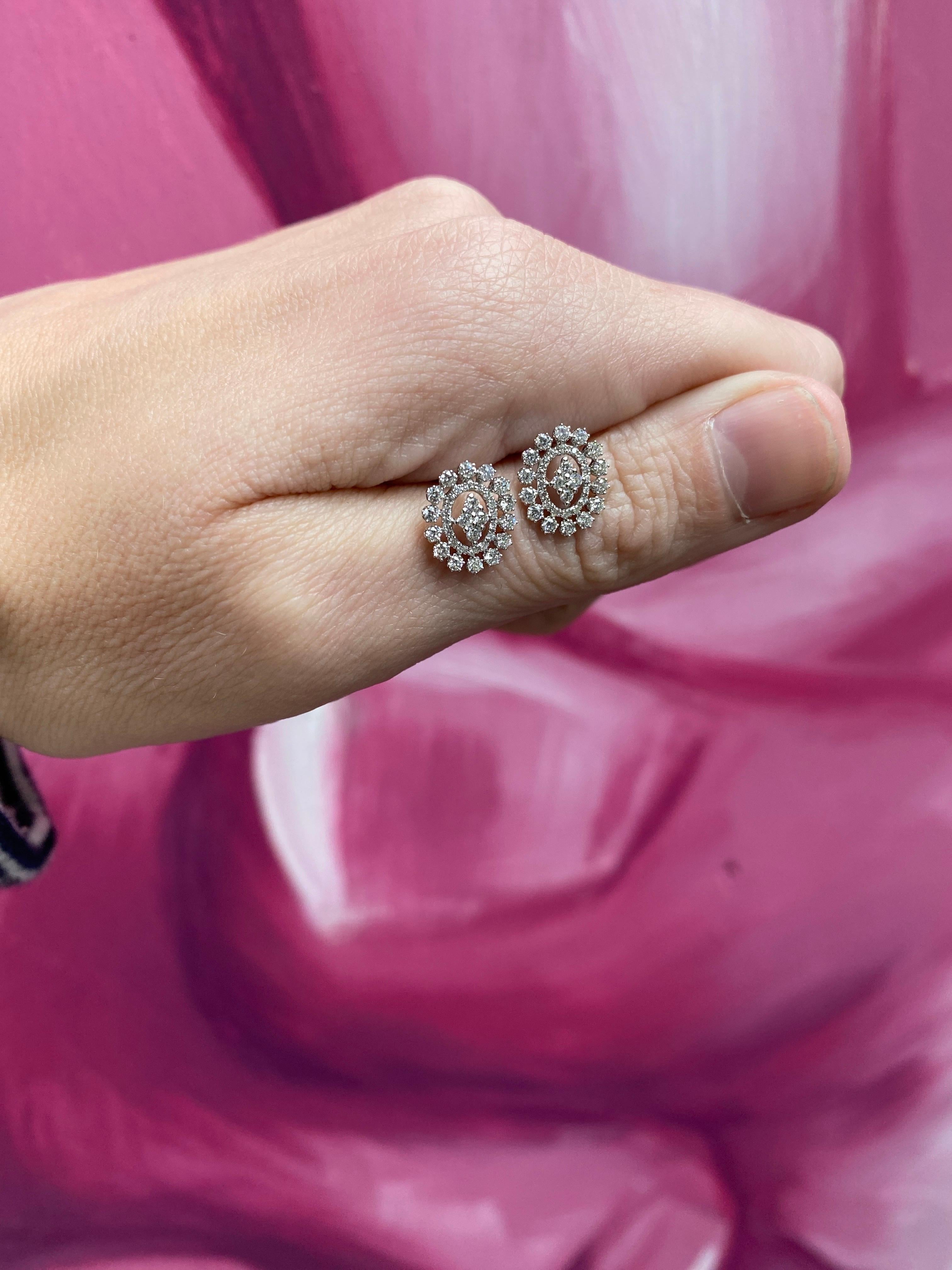 18 Karat Weißgold Diamant-Cluster-Ohrstecker 3