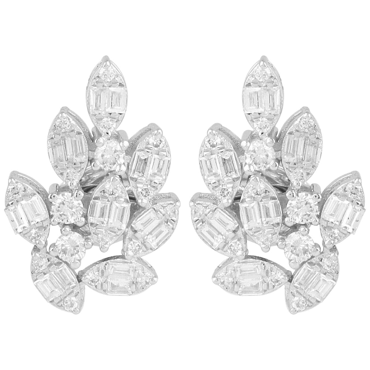 18 Karat White Gold Diamond Cluster Stud Earrings For Sale