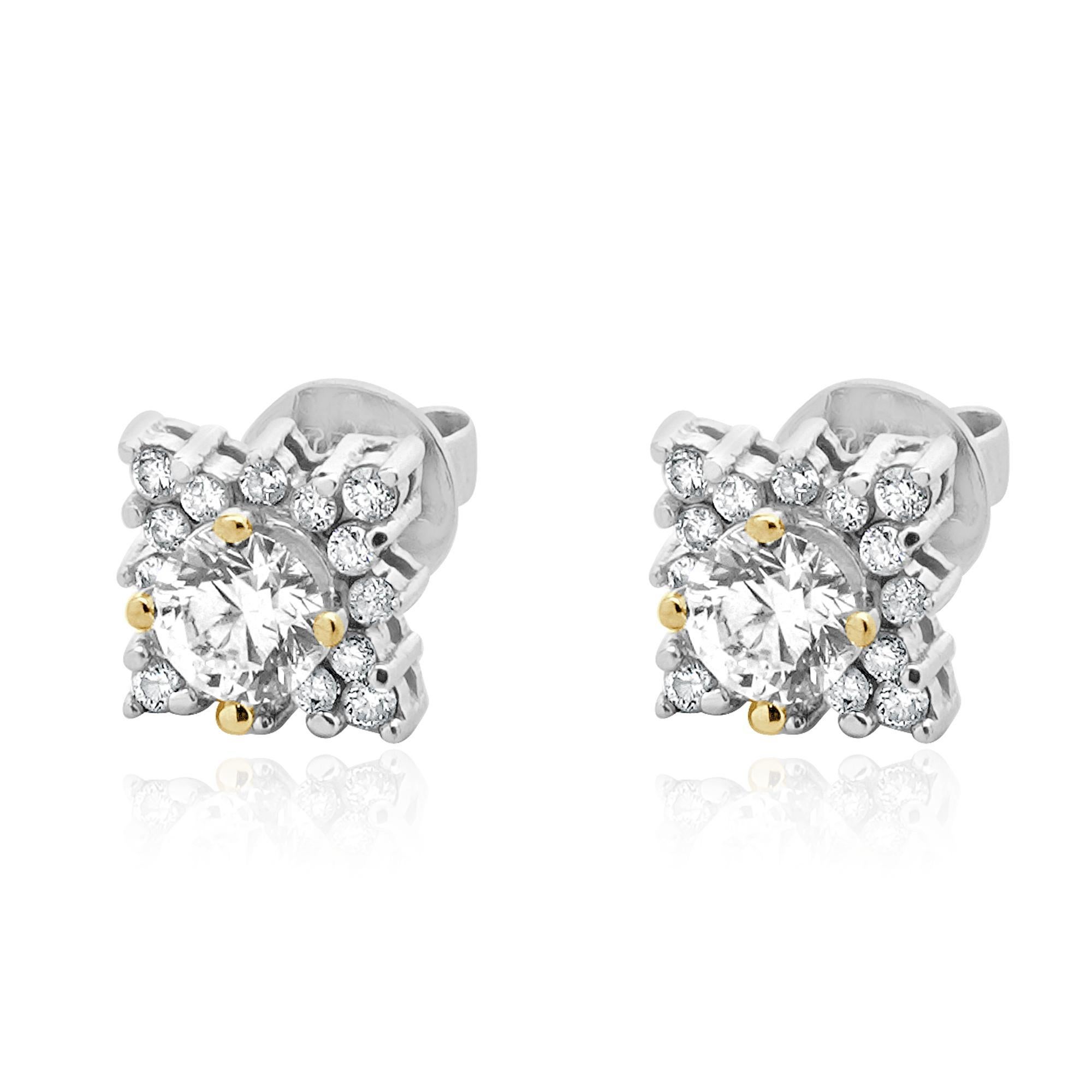 18 Karat White Gold Diamond Cluster Stud Earrings