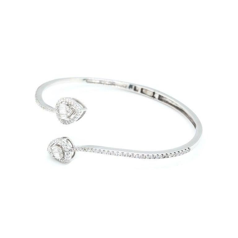 18 Karat White Gold Diamond Crossover Bangle For Sale at 1stDibs
