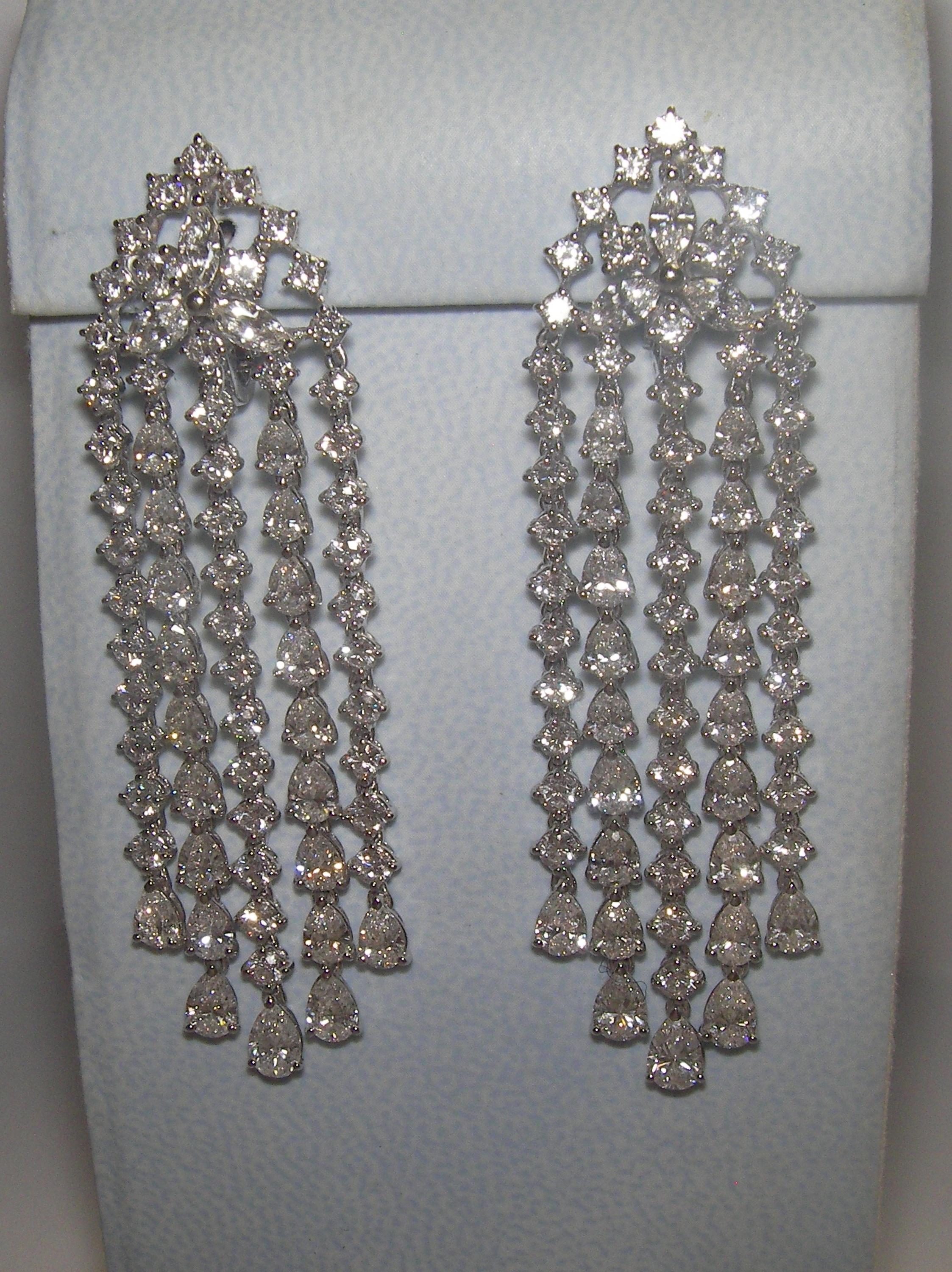 Mixed Cut 18 Karat White Gold Diamond Dangle Earrings