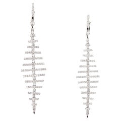 Pendants d'oreilles en or blanc 18 carats et diamants