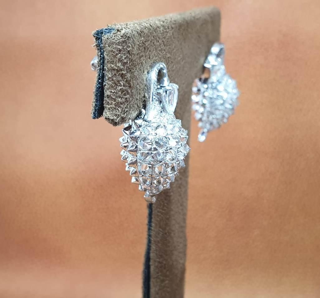 Brilliant Cut 18 Karat White Gold and Diamond Earrings