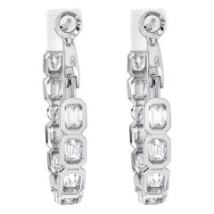18 Karat White Gold Diamond Earrings