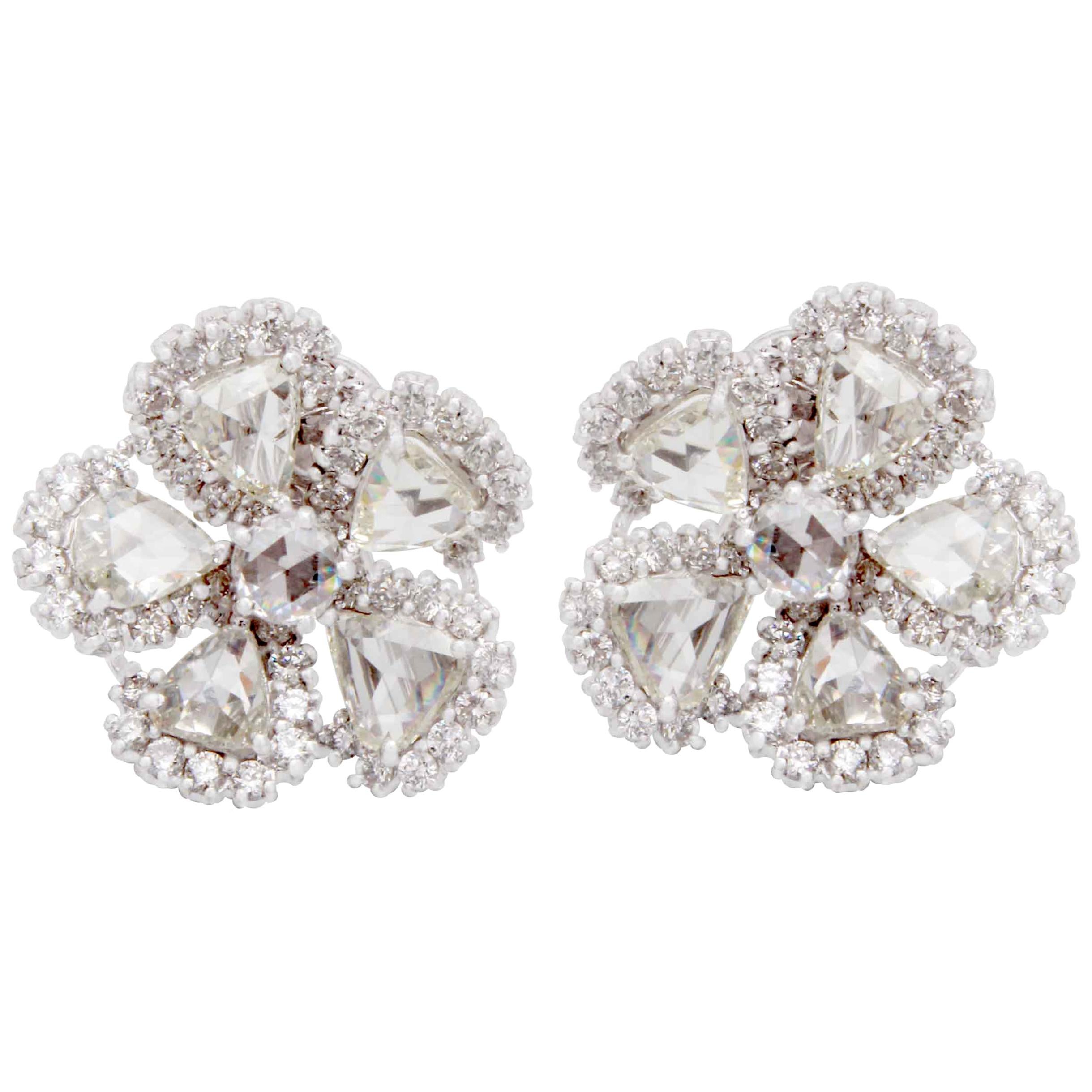 18 Karat White Gold Diamond Earrings For Sale