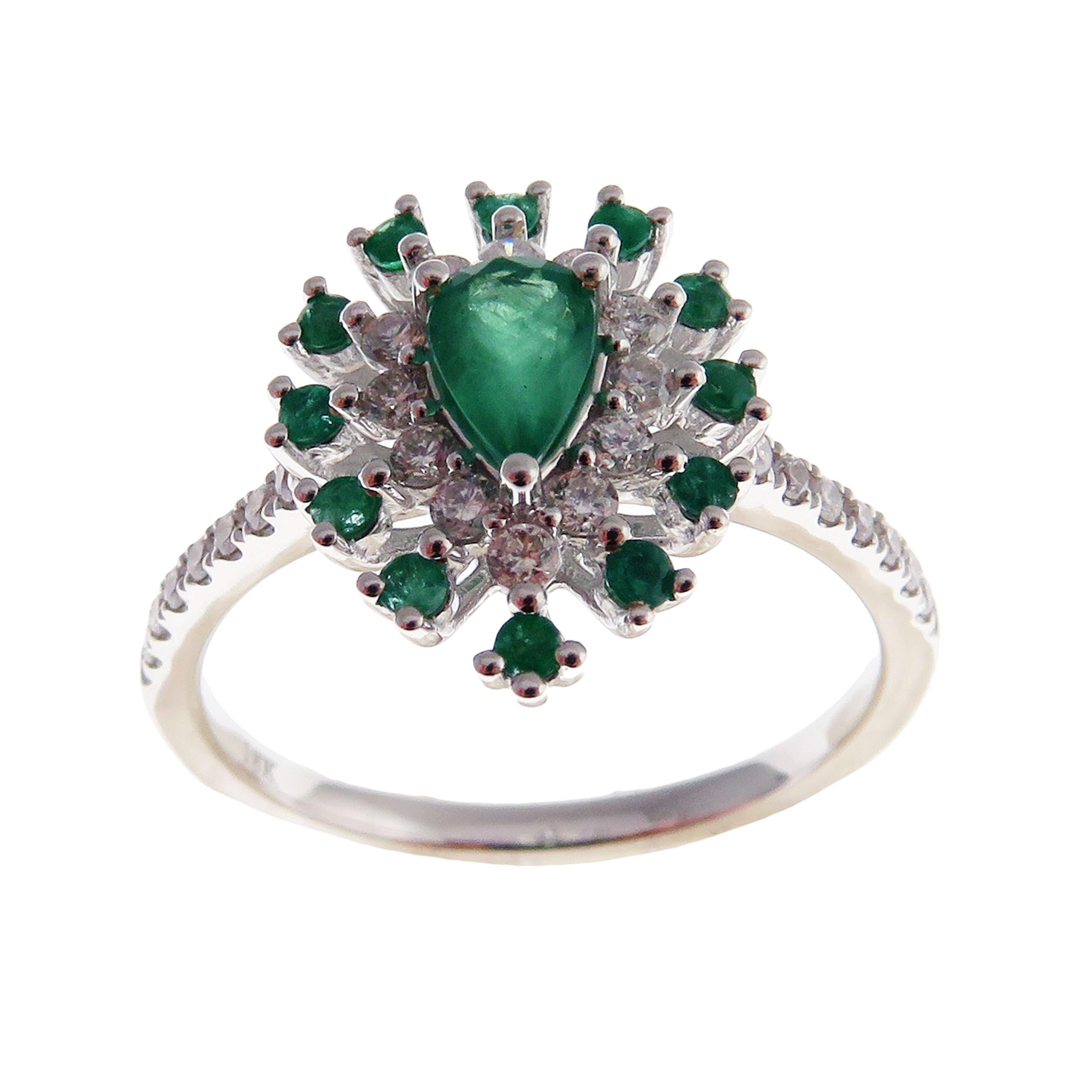 18 Karat White Gold Diamond Emerald Pear Stud Earring Ring Pendant Set 1