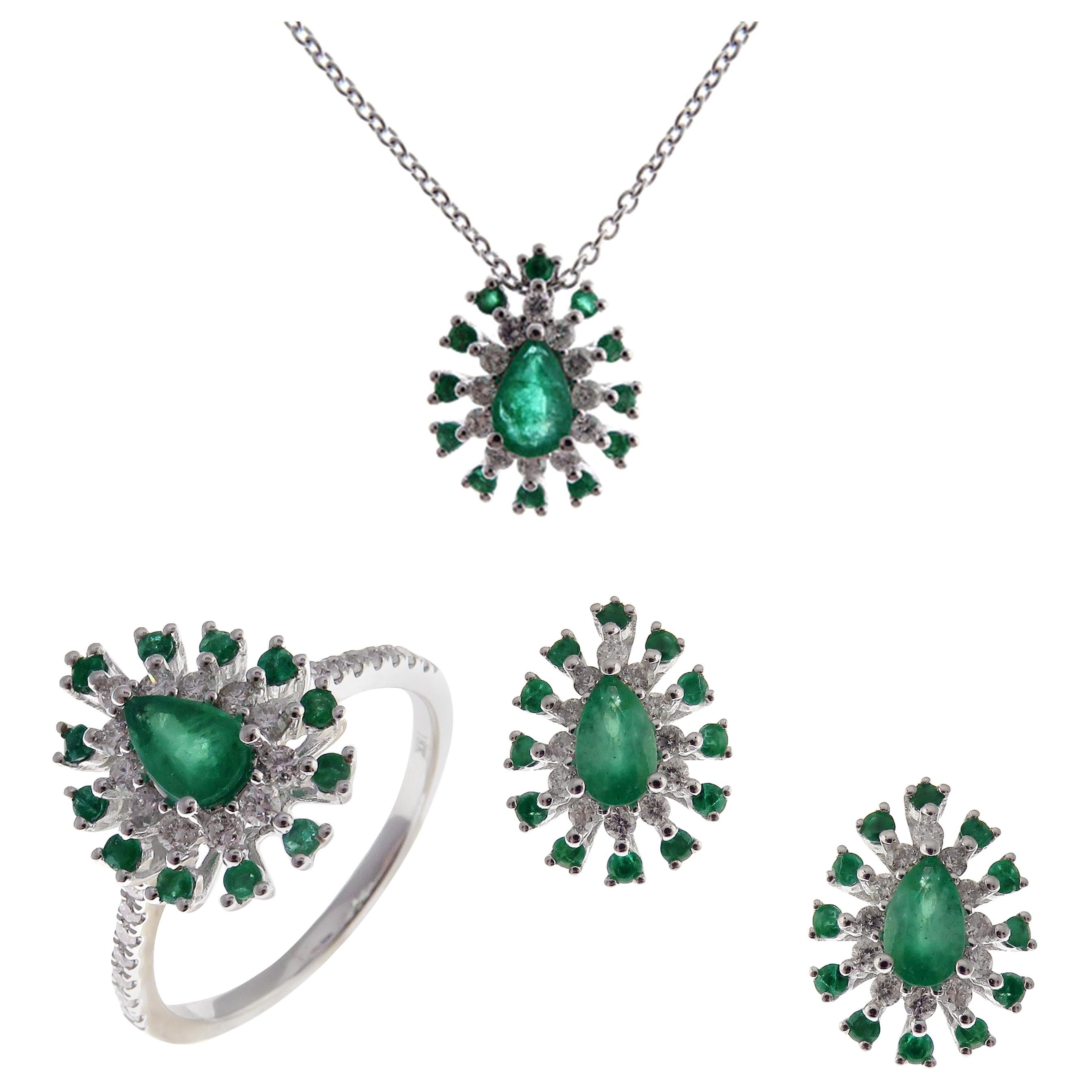 18 Karat White Gold Diamond Emerald Pear Stud Earring Ring Pendant Set