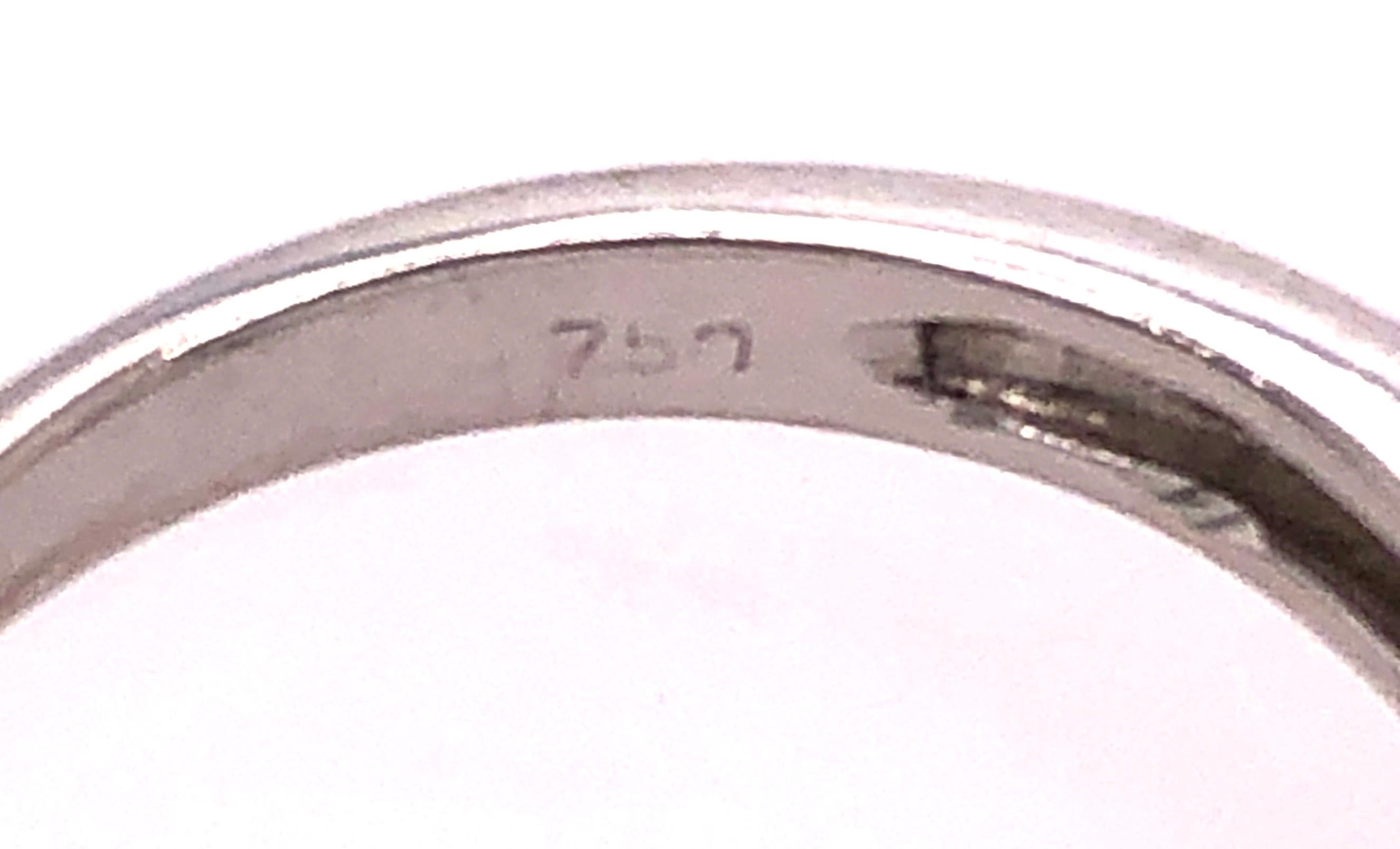 18 Karat White Gold Diamond Engagement Ring 0.80 Total Diamond Weight For Sale 1