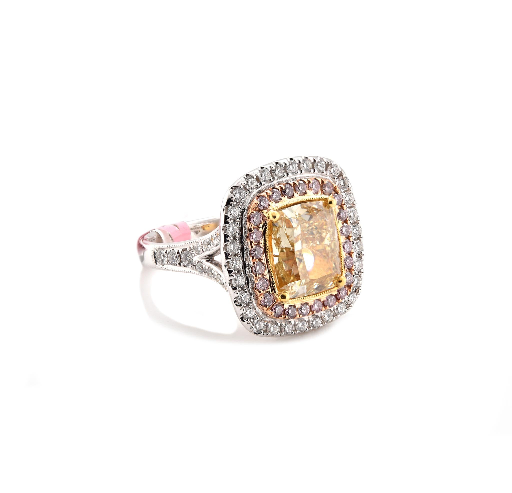 18 Karat White Gold Diamond Engagement Ring In Excellent Condition In Scottsdale, AZ
