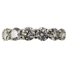 18 Karat Weißgold Diamant Eternity Band Ring Größe 6 #11071
