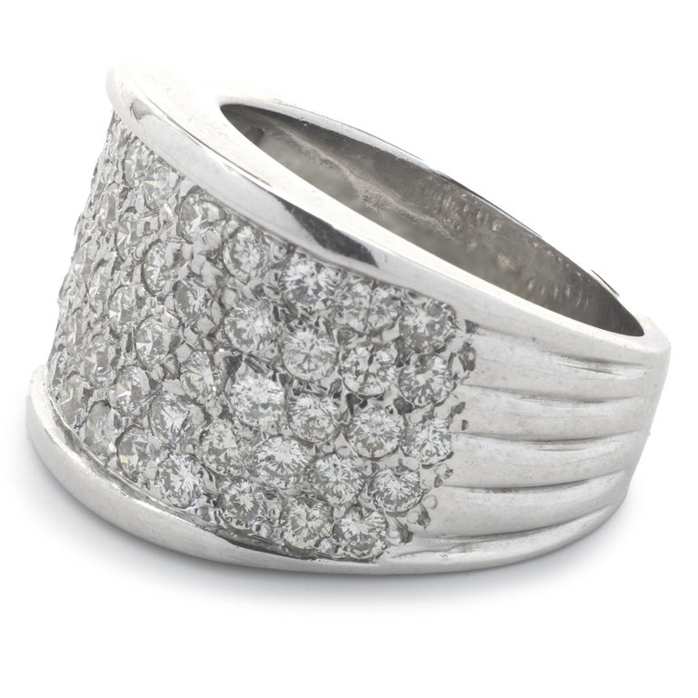 18 Karat White Gold Diamond Fashion Ring For Sale at 1stDibs