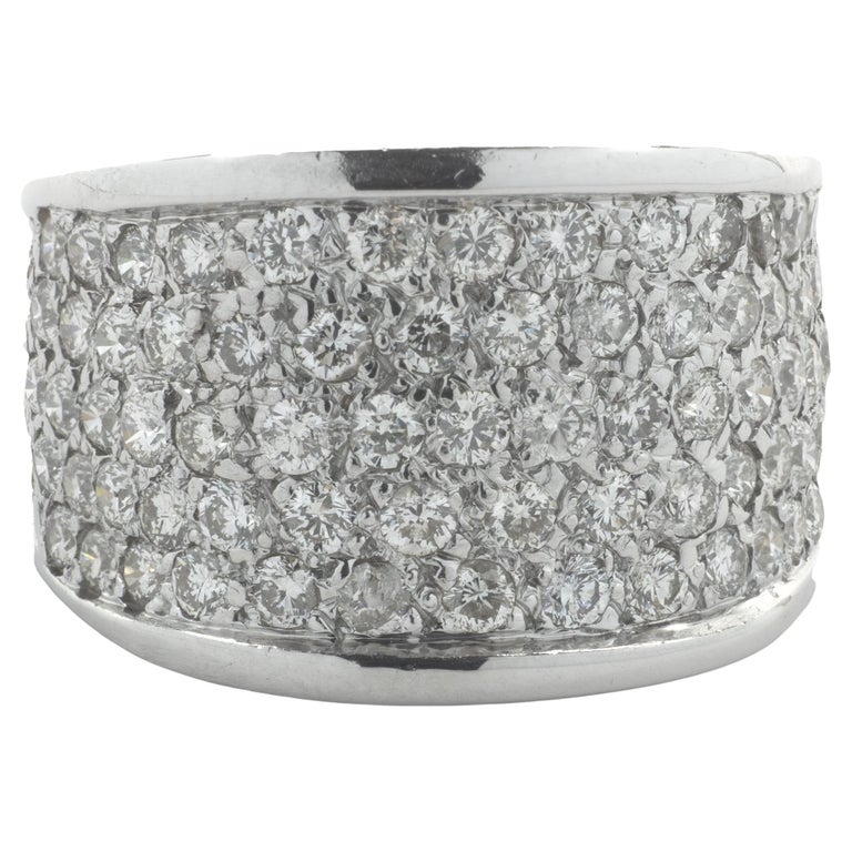 18 Karat White Gold Diamond Fashion Ring For Sale at 1stDibs