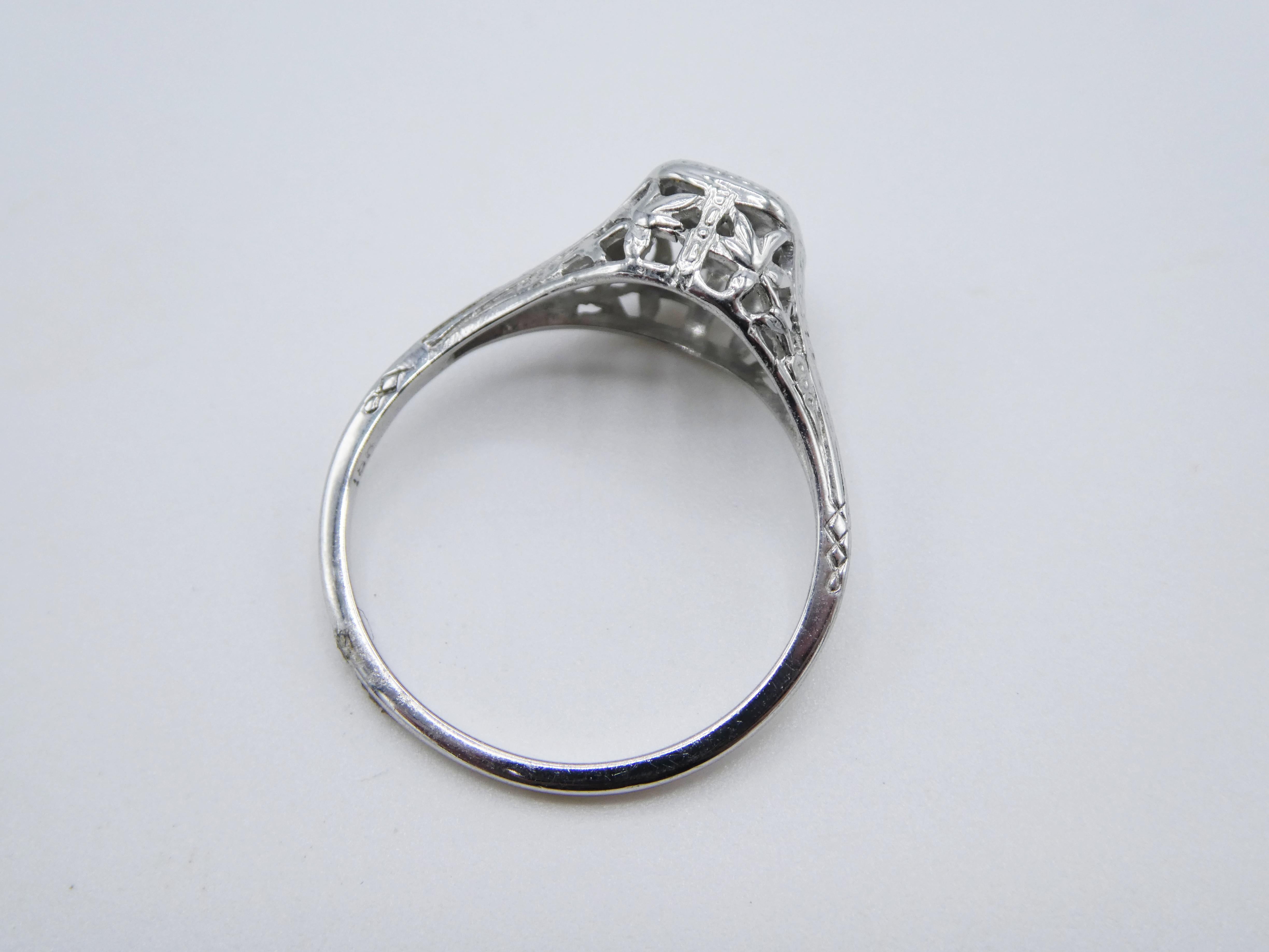 Women's 18 Karat White Gold Natural Diamond Filigree European Cut Engagement Ring For Sale