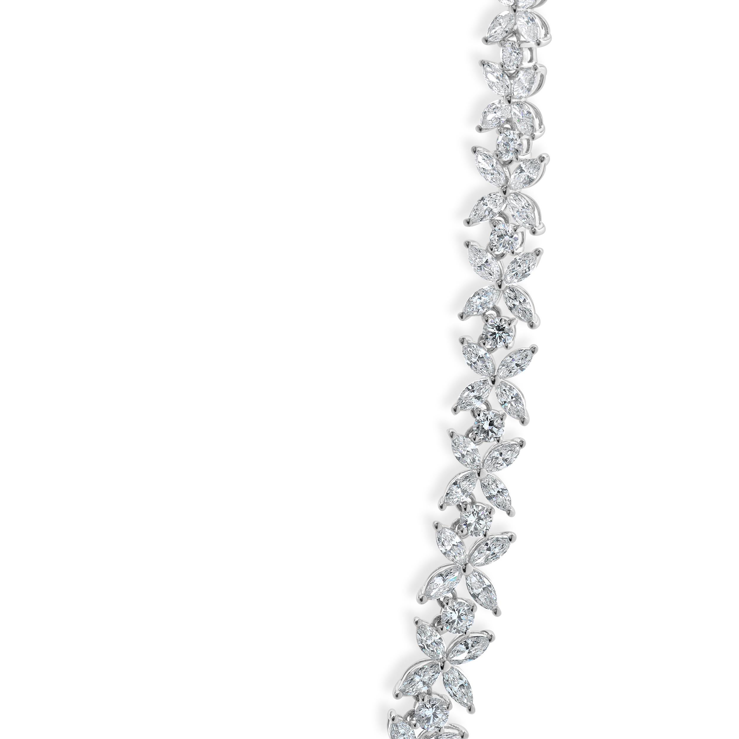 Round Cut 18 Karat White Gold Diamond Flower Inline Necklace For Sale