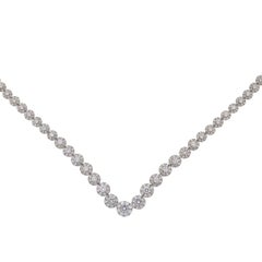 18 Karat White Gold Diamond Flower Multi Stone Ladies Approx 10.9 Necklace