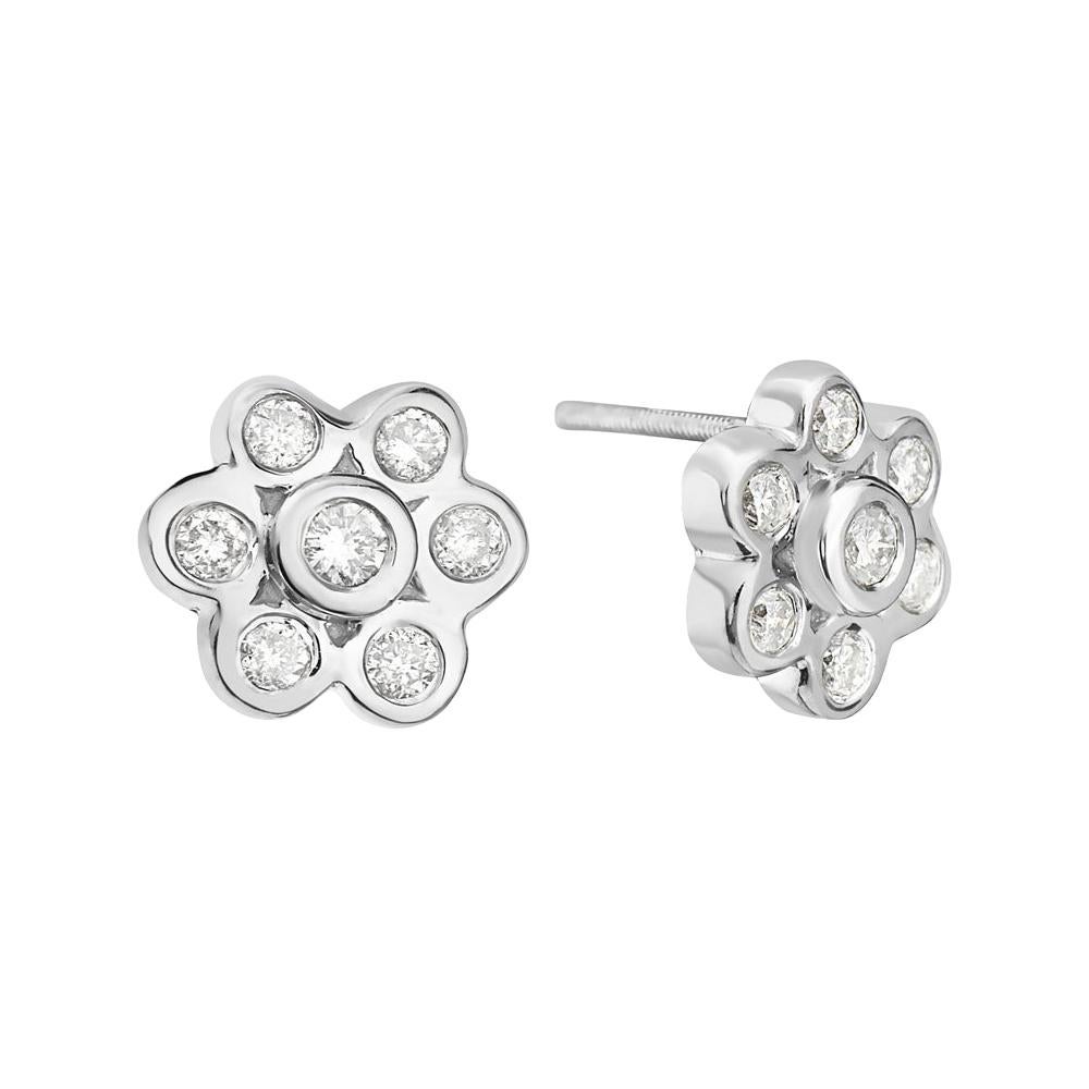 18 Karat White Gold Diamond Flower Stud Earrings