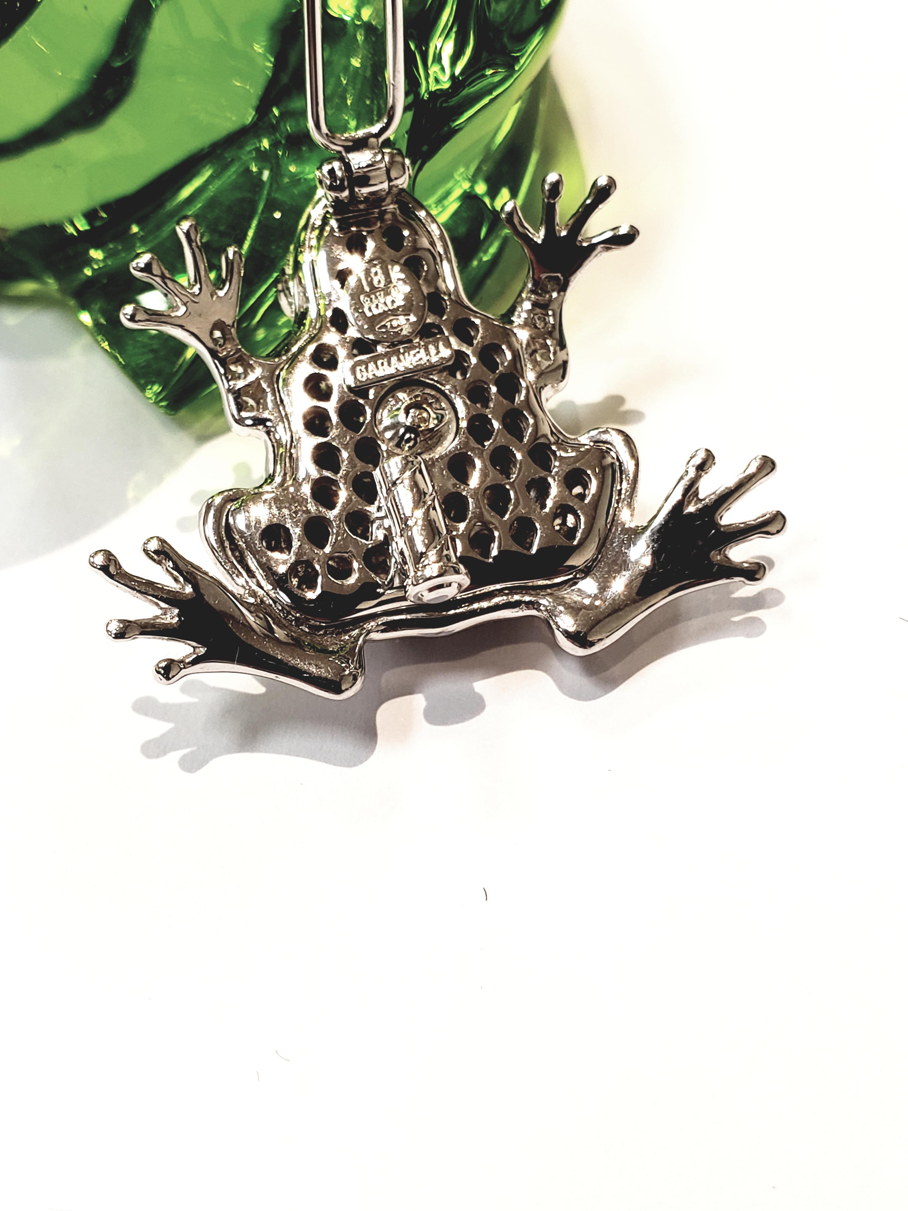 Women's or Men's 18 Karat White Gold and Diamond Frog Pin with Emerald Eyes by Aldo Garavelli For Sale