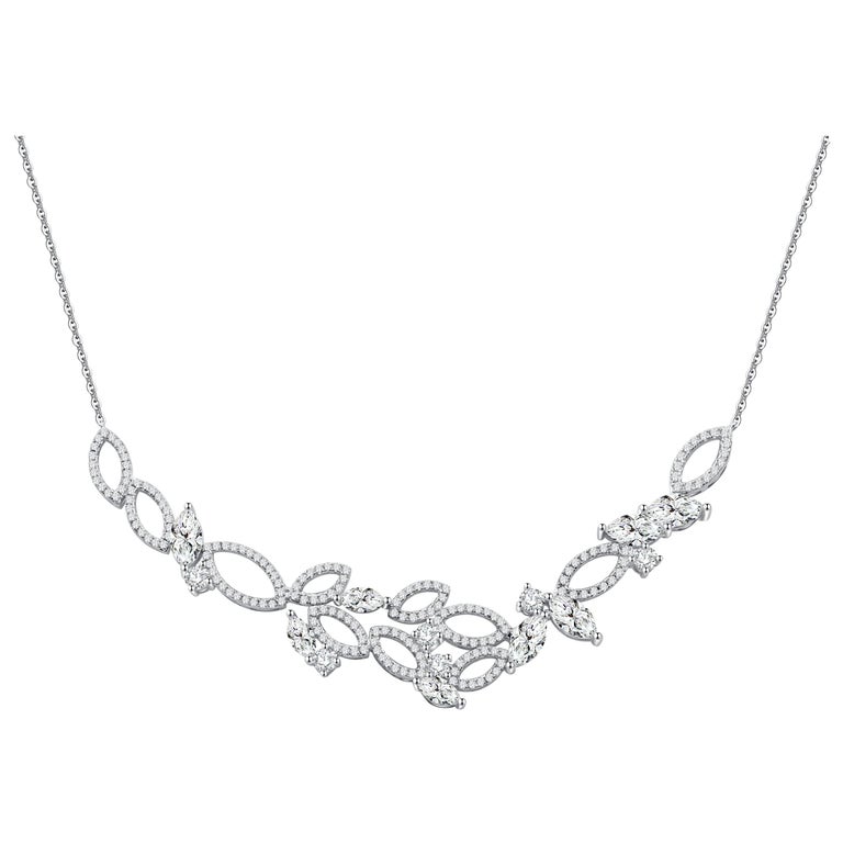 18 Karat White Gold Diamond Garden Necklace For Sale at 1stDibs