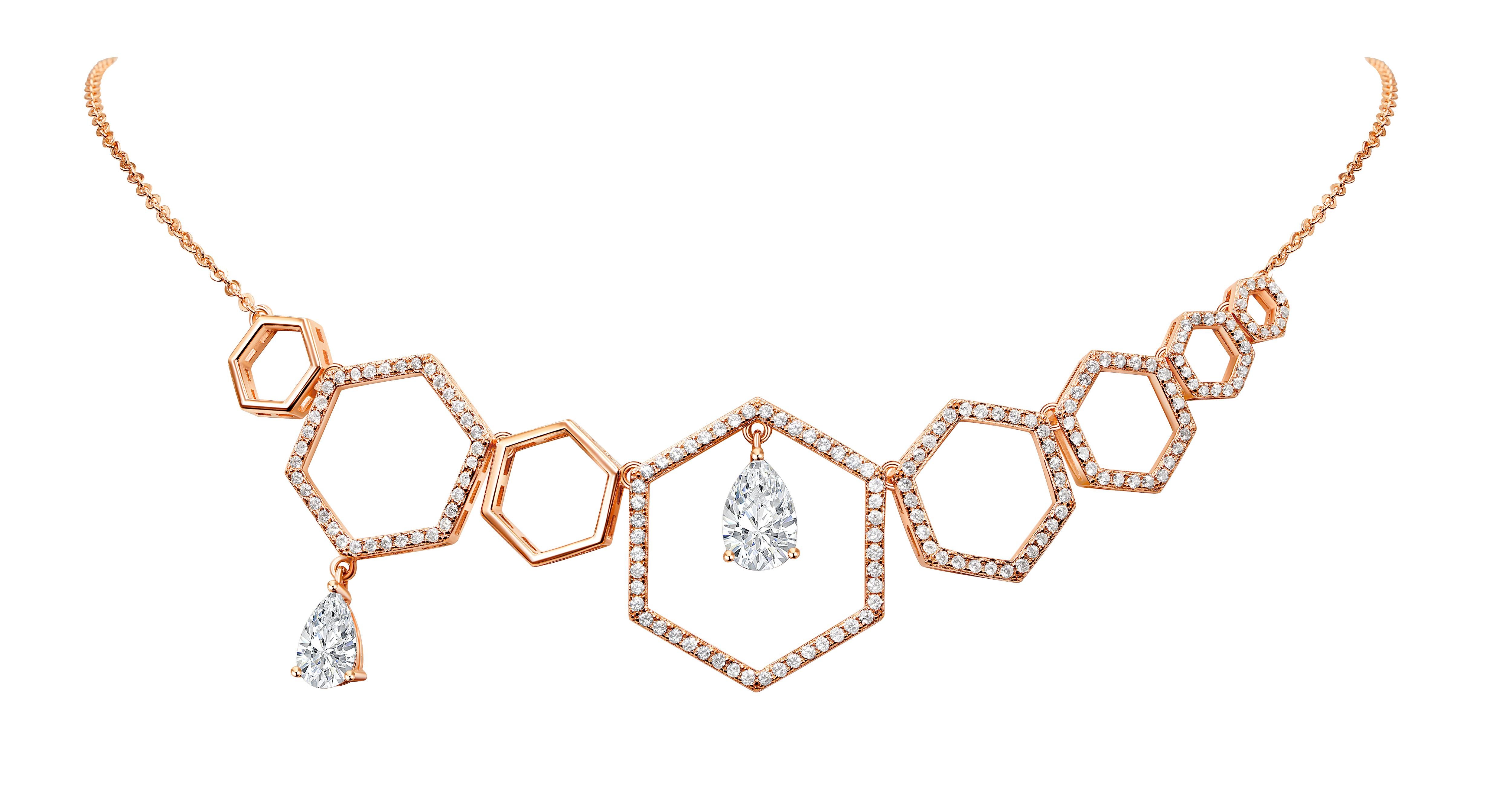 Contemporary 18 Karat White Gold Diamond Grand Halo Necklace For Sale