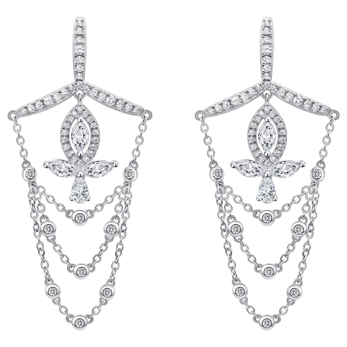 18 Karat White Gold Diamond Grand Leaf Earrings