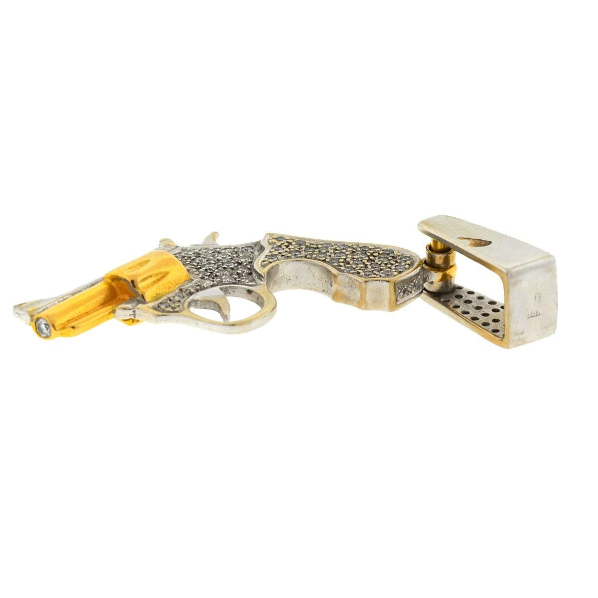 18 Karat White Gold Diamond Gun Revolver Pendant 2.6 Carat 3