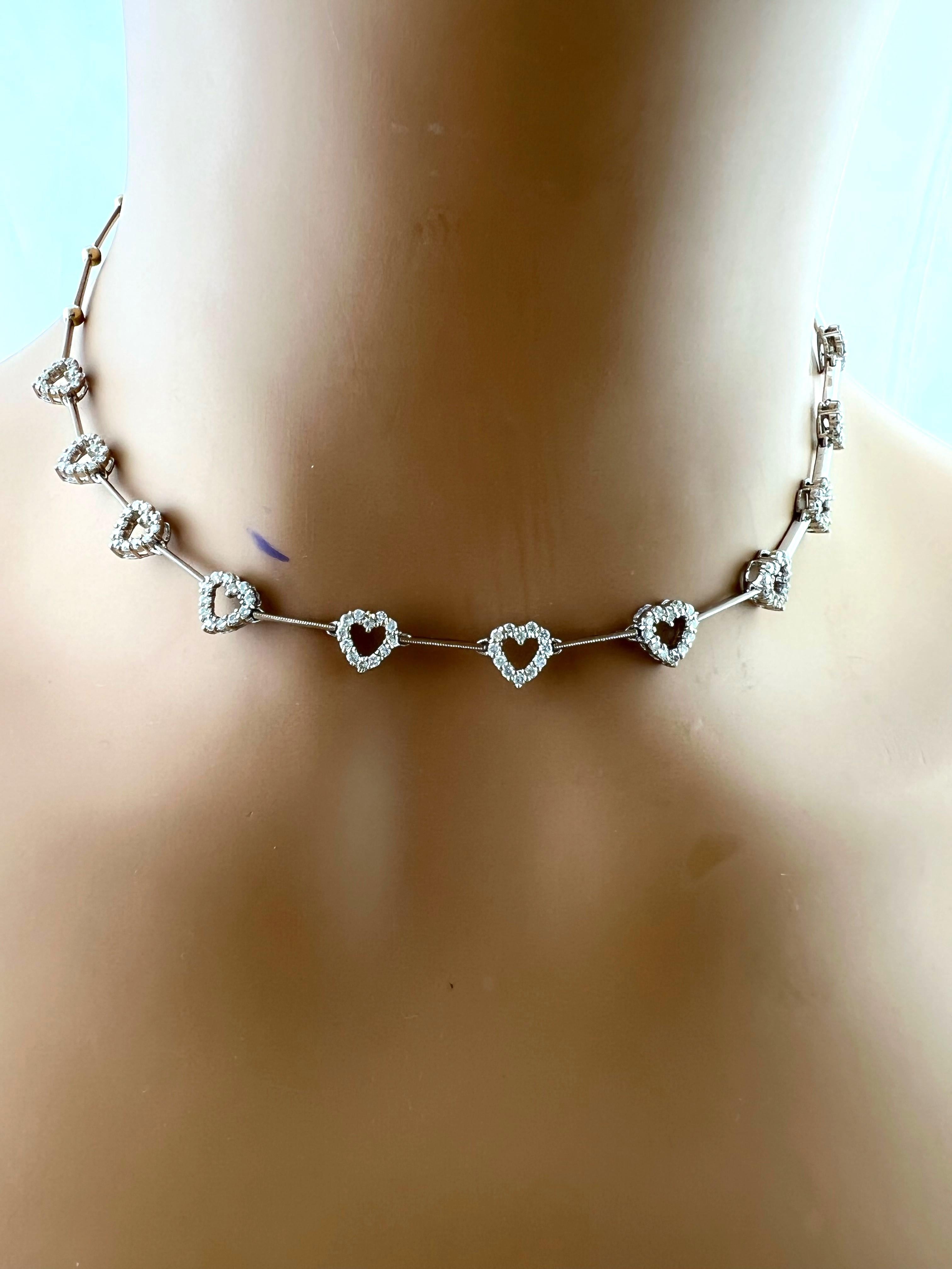 18 Karat White Gold Diamond Heart Necklace For Sale 4