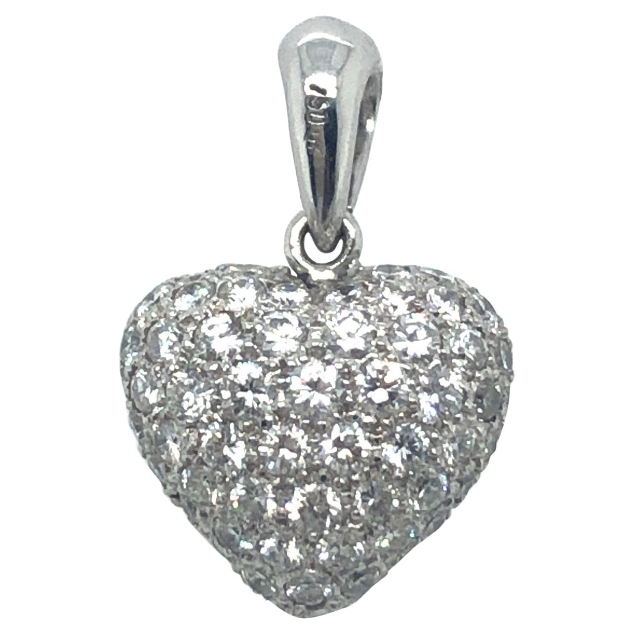 18 Karat White Gold Diamond Heart-Shape Pendant/Charm