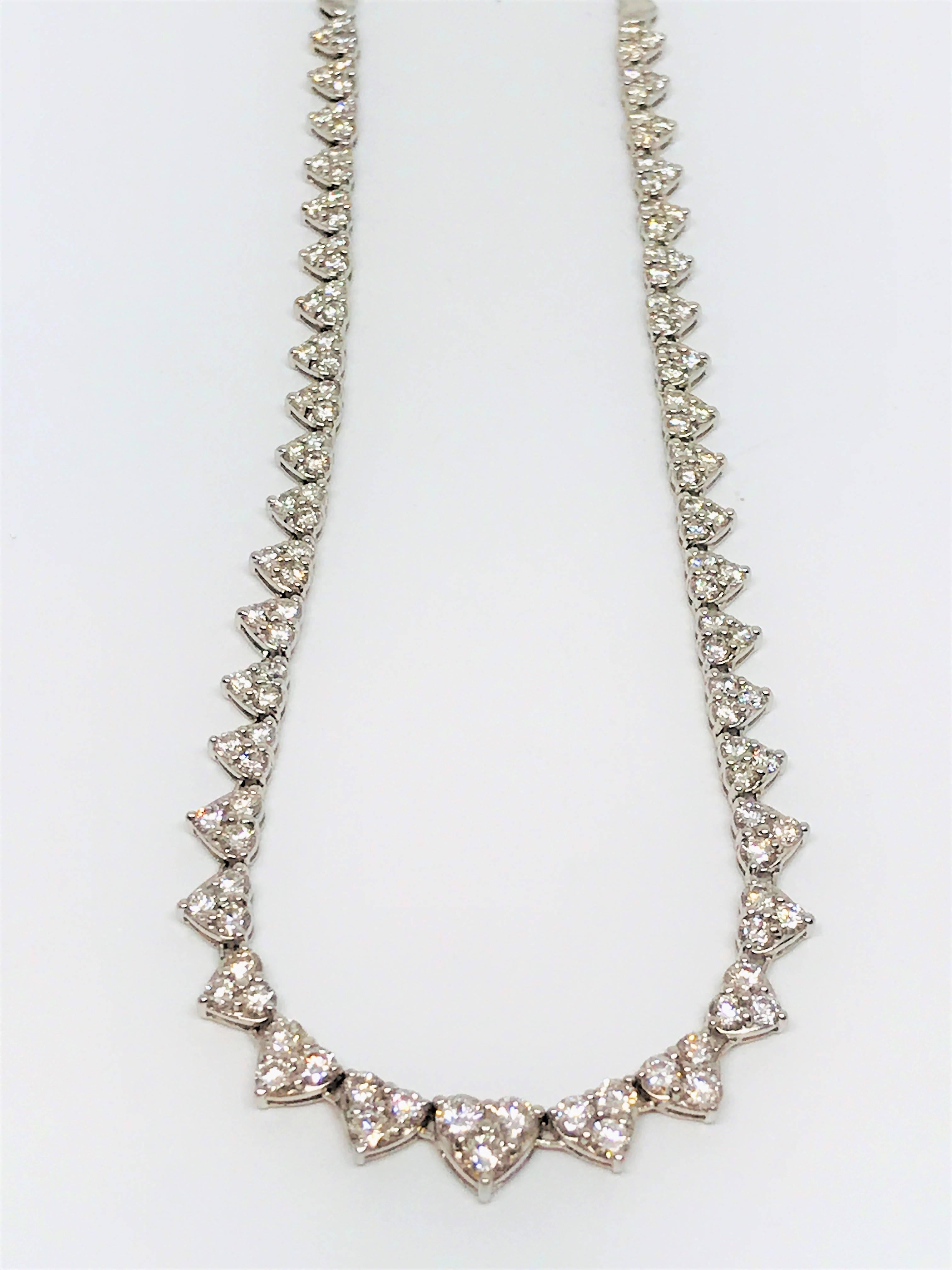 18 Karat White Gold Diamond Heart Tennis Style Necklace For Sale 2