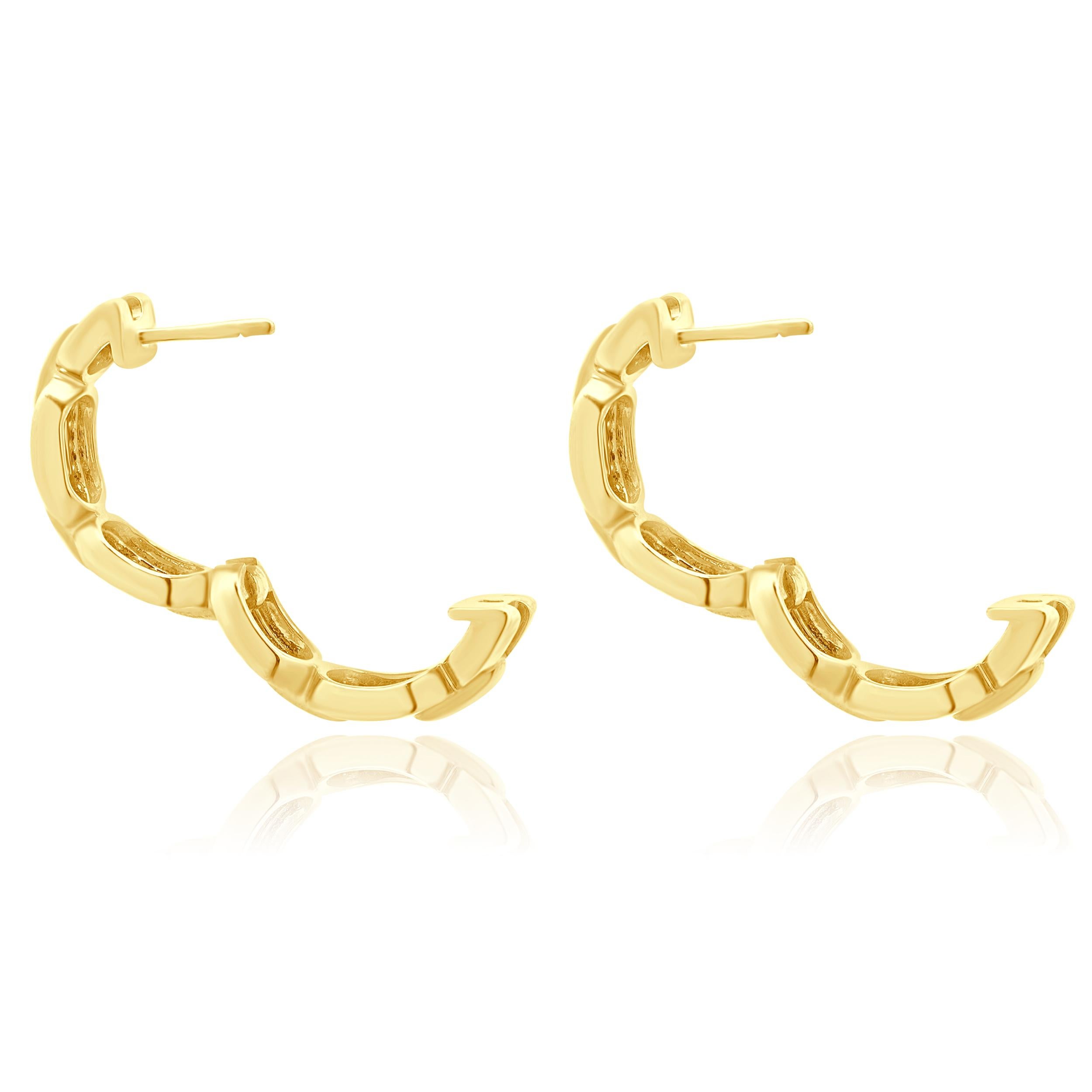 18 Karat White Gold Diamond Hoop Earrings In Excellent Condition For Sale In Scottsdale, AZ