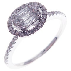 Bague halo d'illusion en or blanc 18 carats et diamants