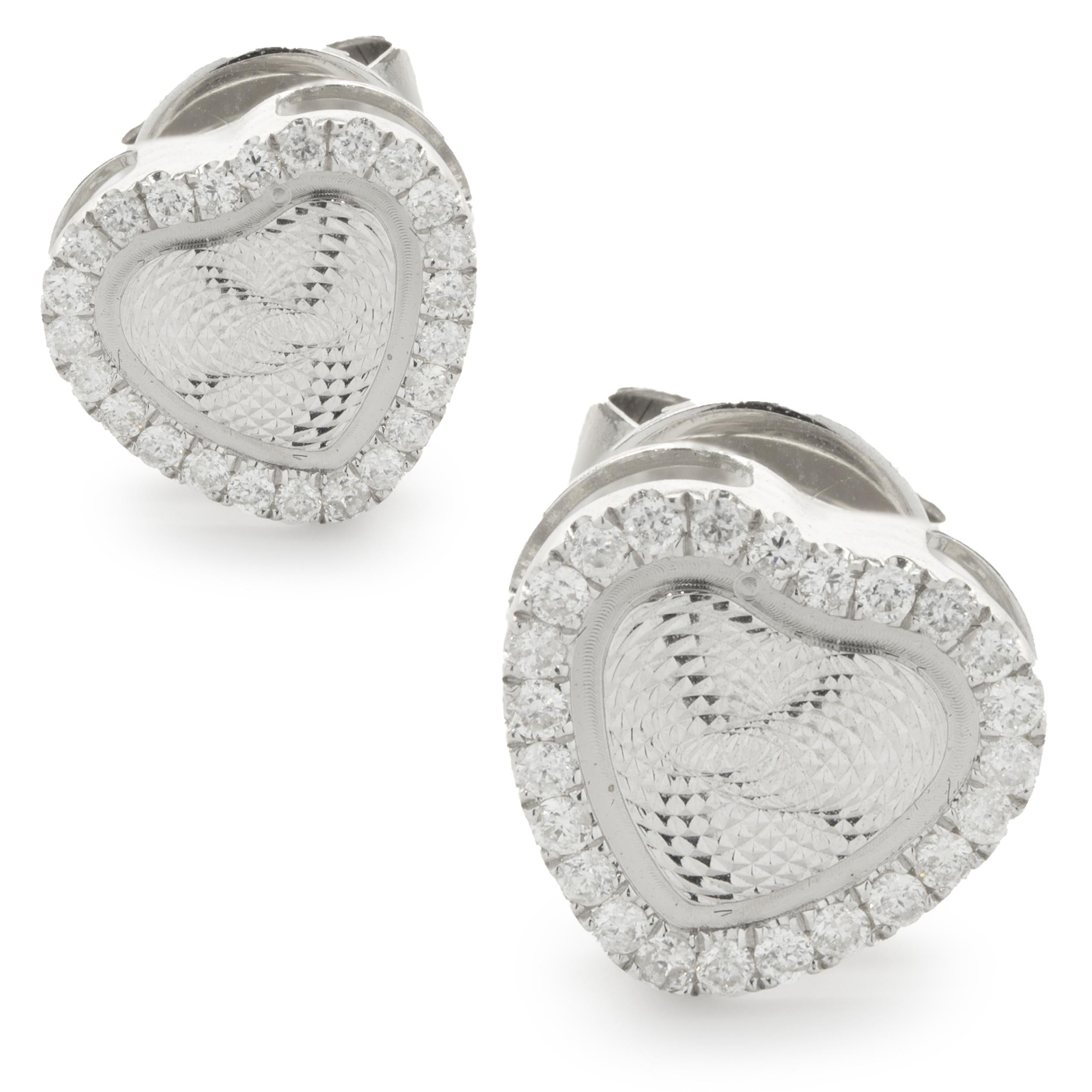 Round Cut 18 Karat White Gold Diamond Illusion Heart Shaped Stud Earrings