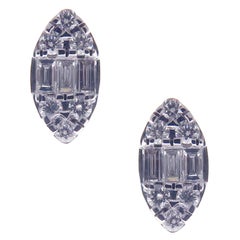 18 Karat White Gold Diamond Illusion Marquise Shape Stud Earring