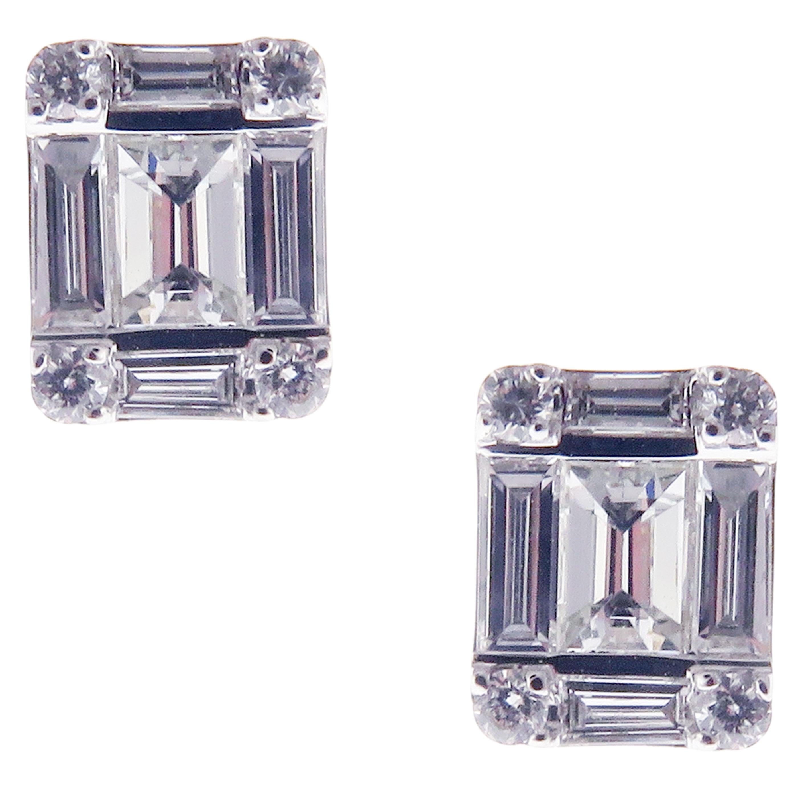 This round and baguette combination diamond illusion stud earring is crafted in 18-karat white gold, featuring 8 round white diamonds totaling of 0.05 carats and 10 baguette white diamonds totaling of 0.34 carats.
Approximate total weight 1.97
