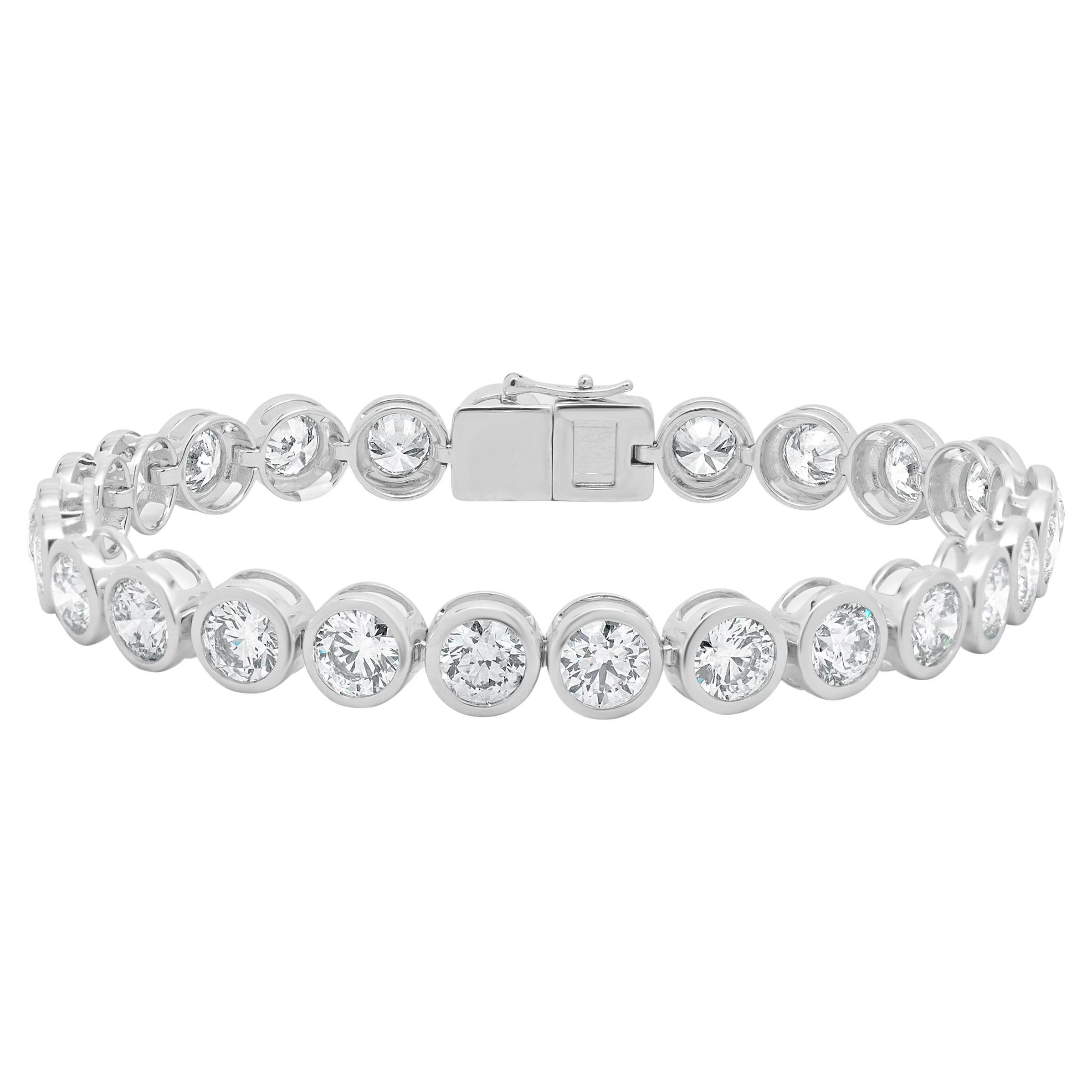 18 Karat White Gold Diamond Inline Tennis Bracelet