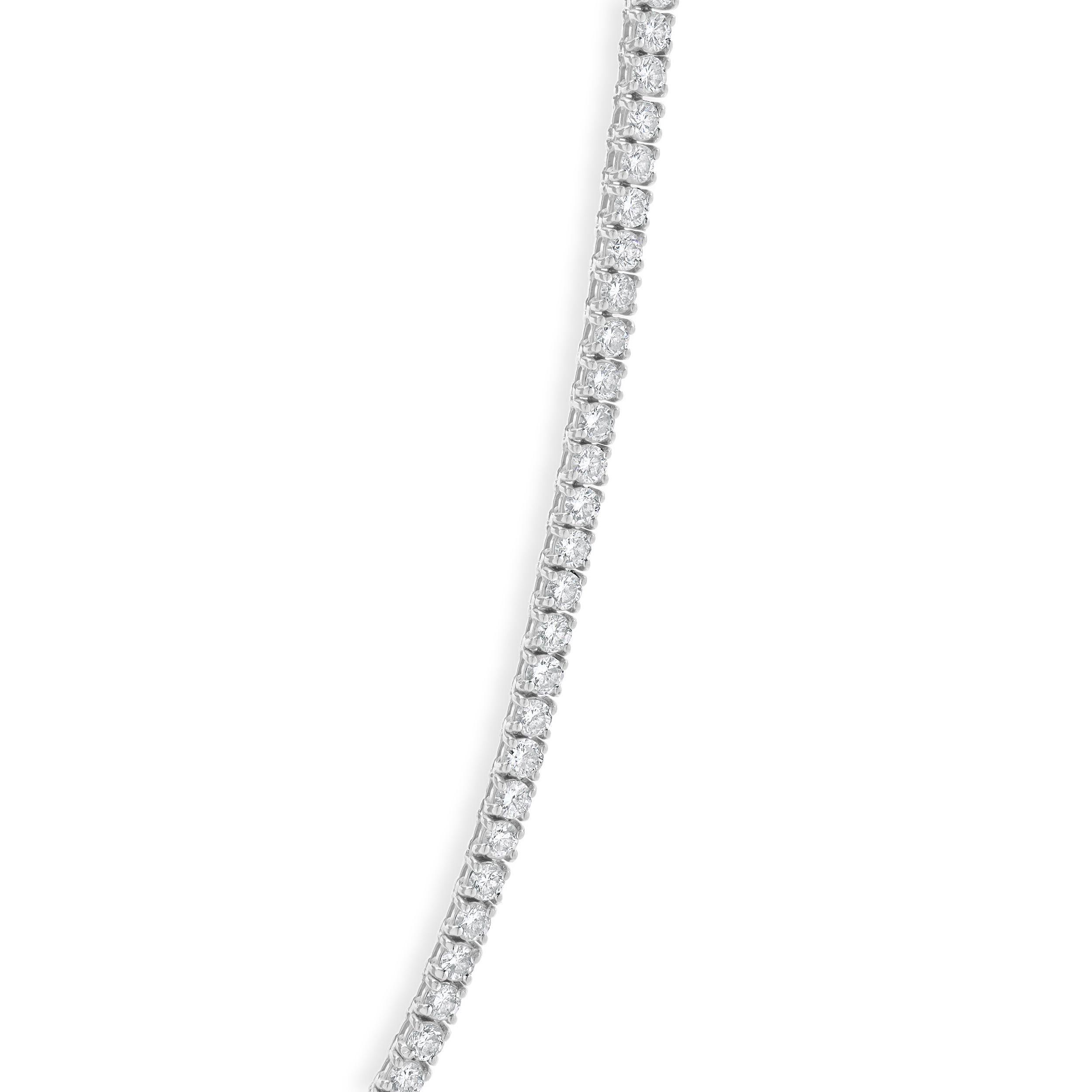 Round Cut 18 Karat White Gold Diamond Inline Tennis Necklace For Sale