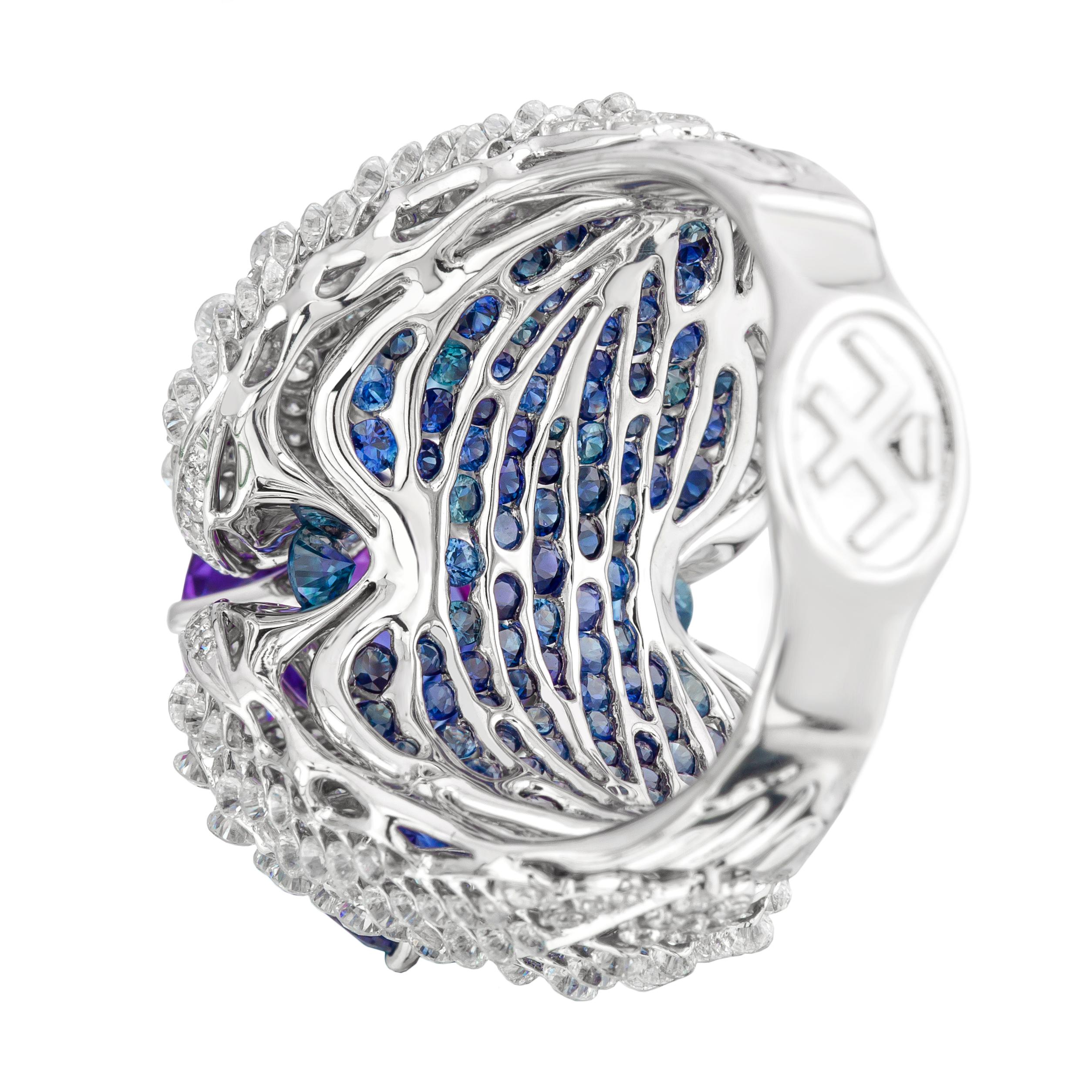 Contemporary 18 Karat White Gold Diamond Intensive Color Tanzanite Ring in Angel Wing For Sale