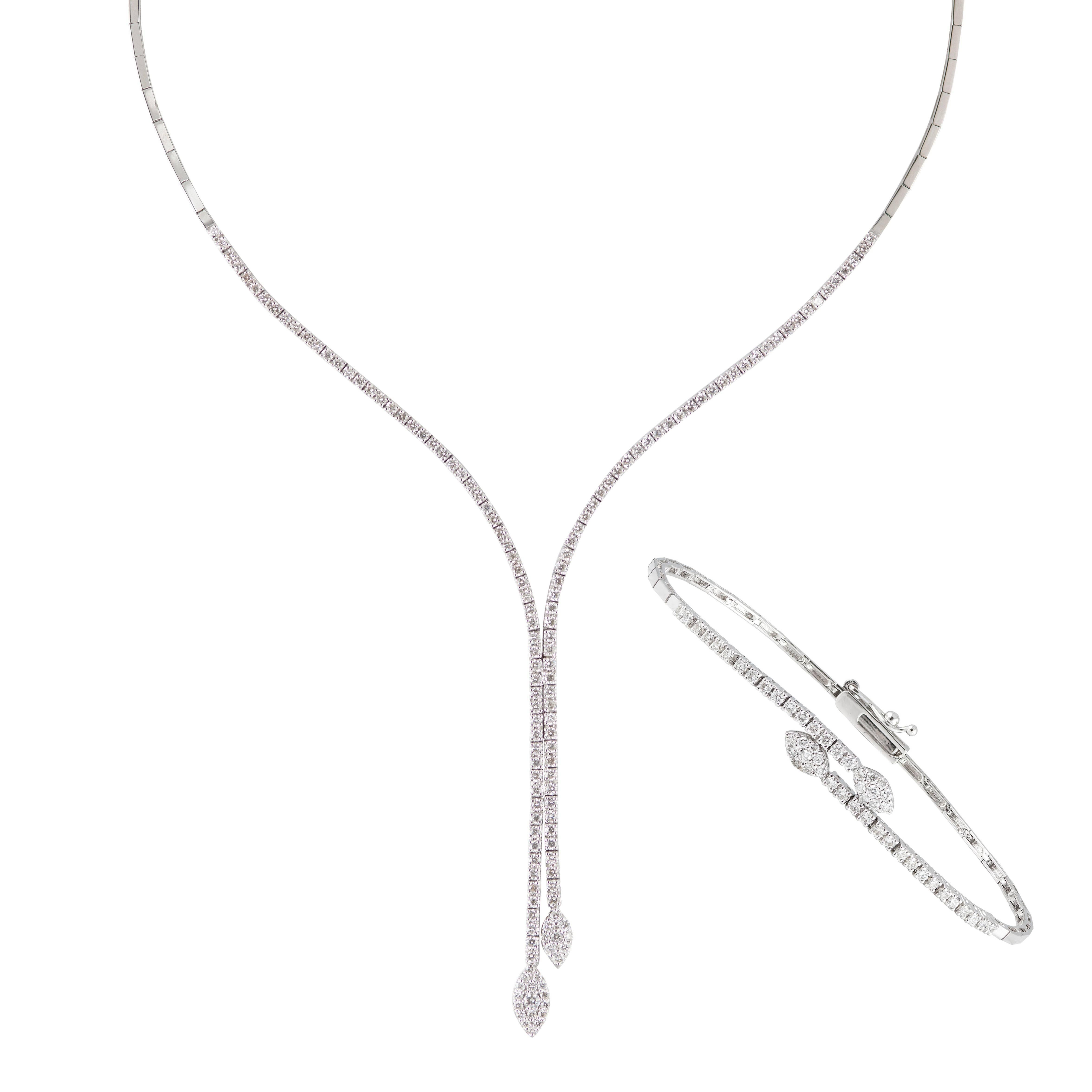  18 Karat White Gold Diamond Marquise Set of Necklace and Bracelet  For Sale