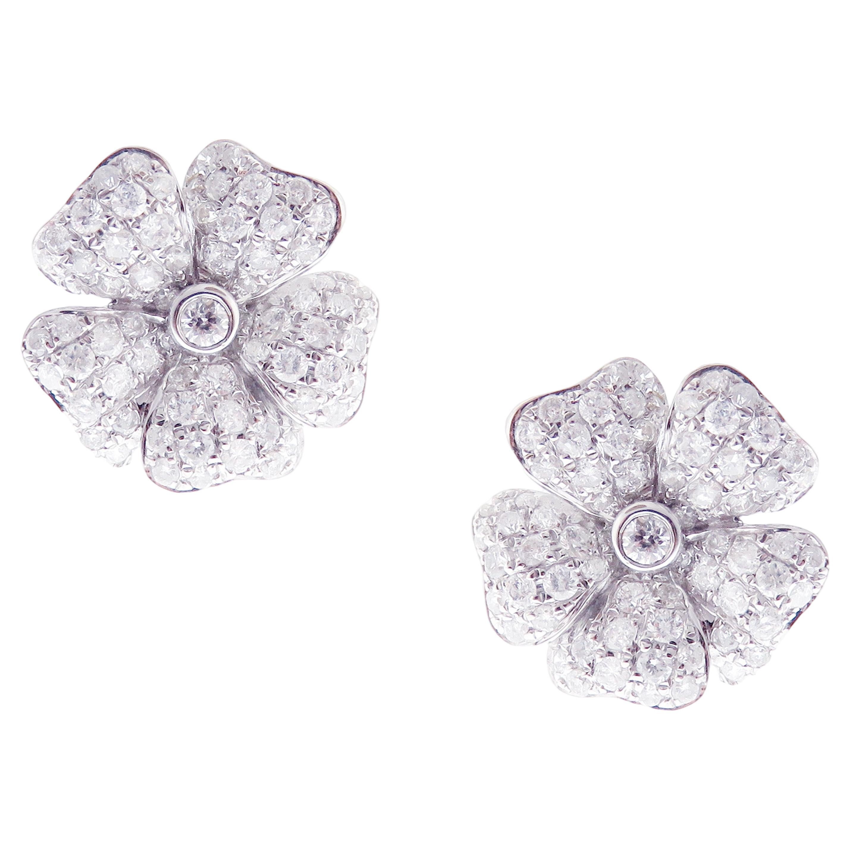 18 Karat White Gold Diamond Medium Classic Pave Flower Earring For Sale