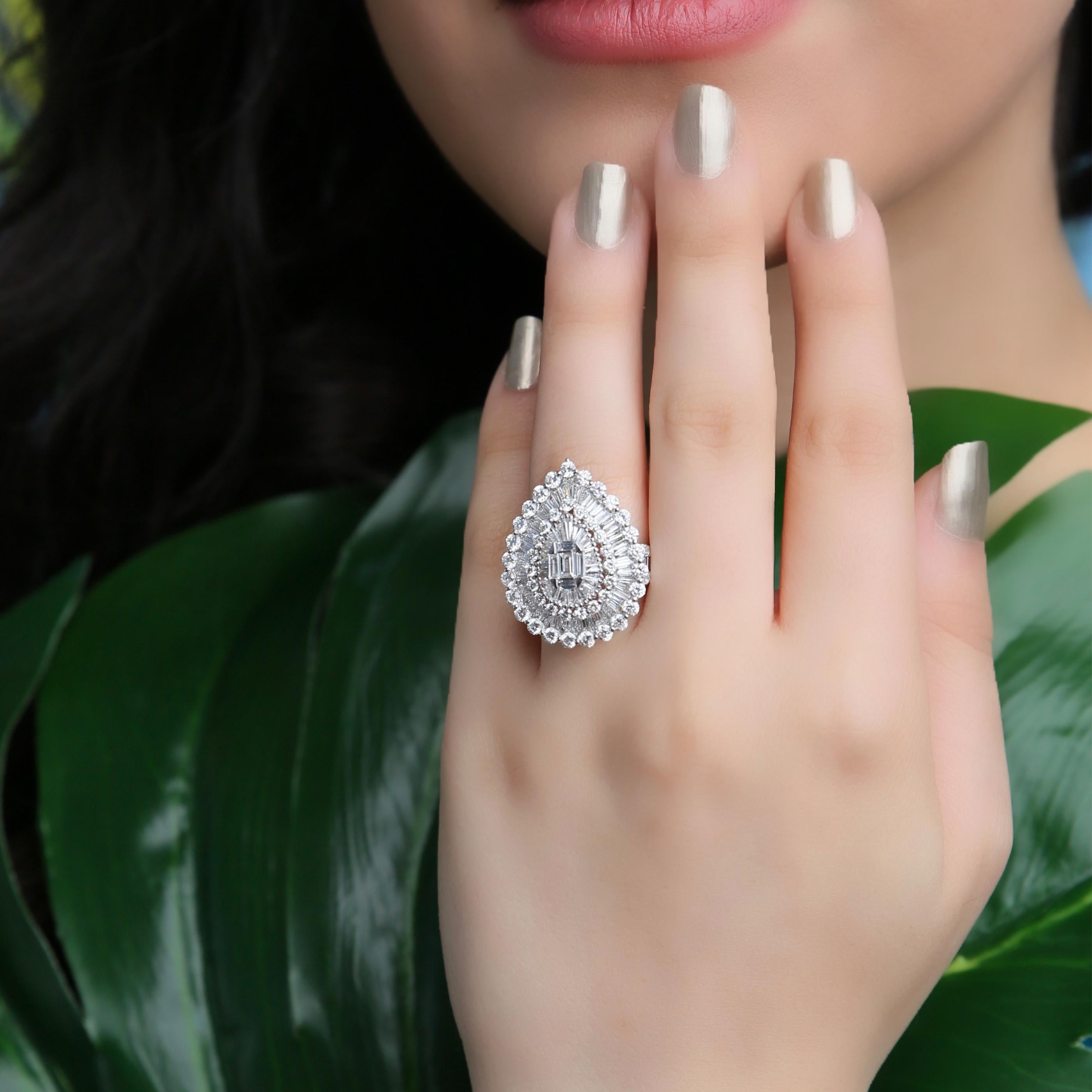 Women's or Men's 18 Karat White Gold Diamond Medium Classic Pear Baguette Fancy Ring