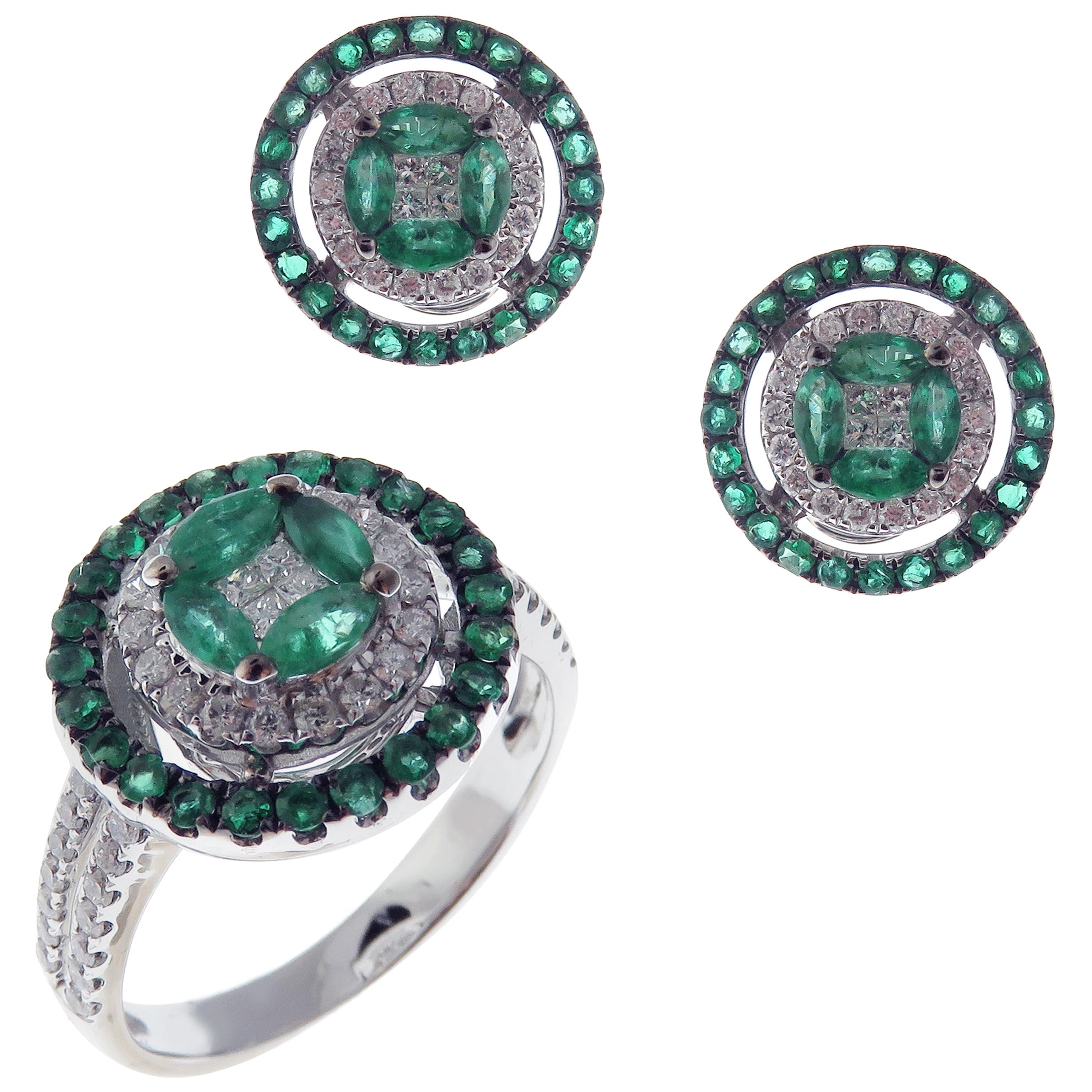 18 Karat White Gold Diamond Medium Emerald Butterfly Earring Ring Set