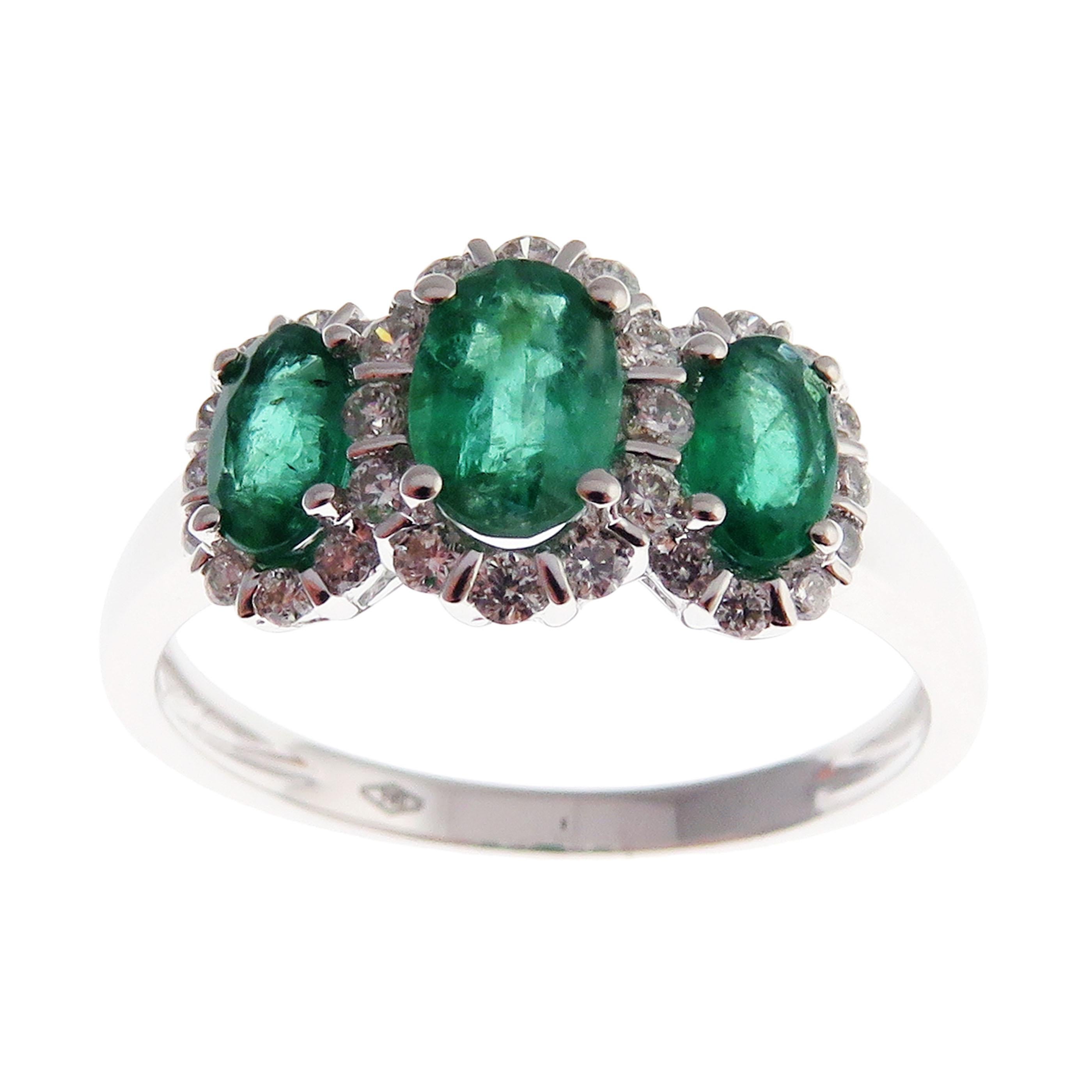 18 Karat White Gold Diamond Medium Emerald Oval Huggy Earring Ring Set 1