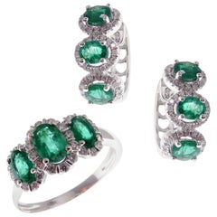 18 Karat White Gold Diamond Medium Emerald Oval Huggy Earring Ring Set