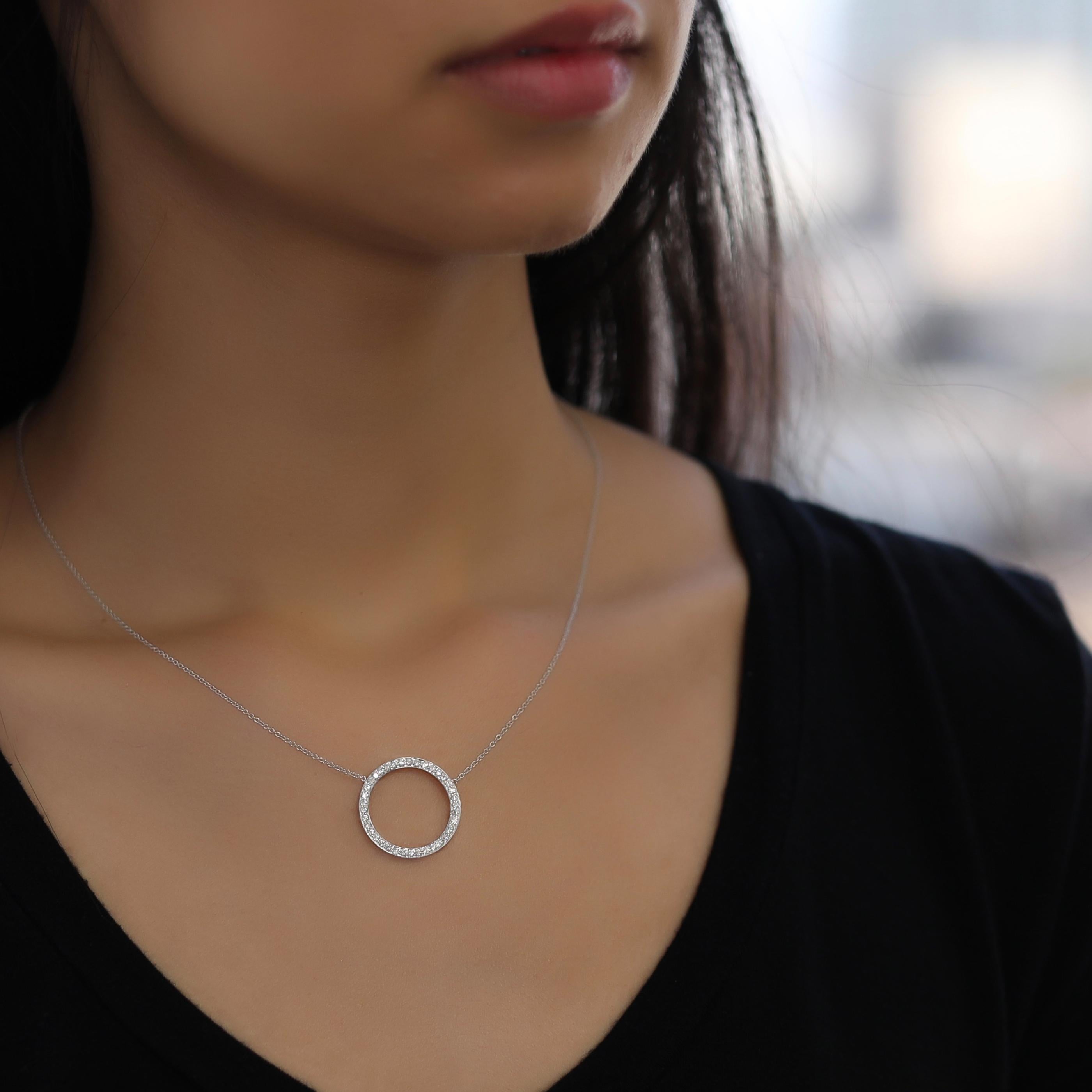 hollow circle necklace