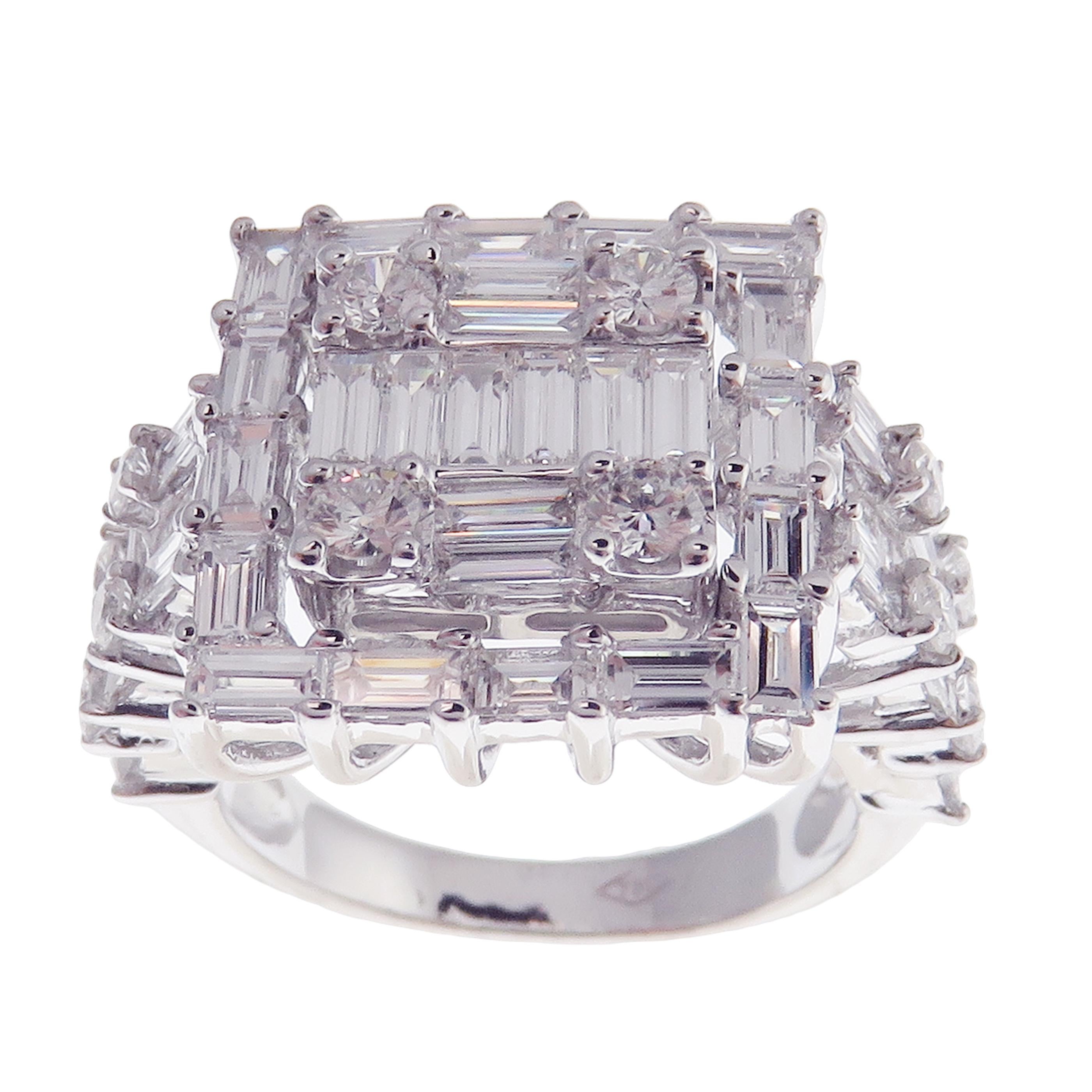 18 Karat White Gold Diamond Medium Square Baguette Earring Ring Set 1